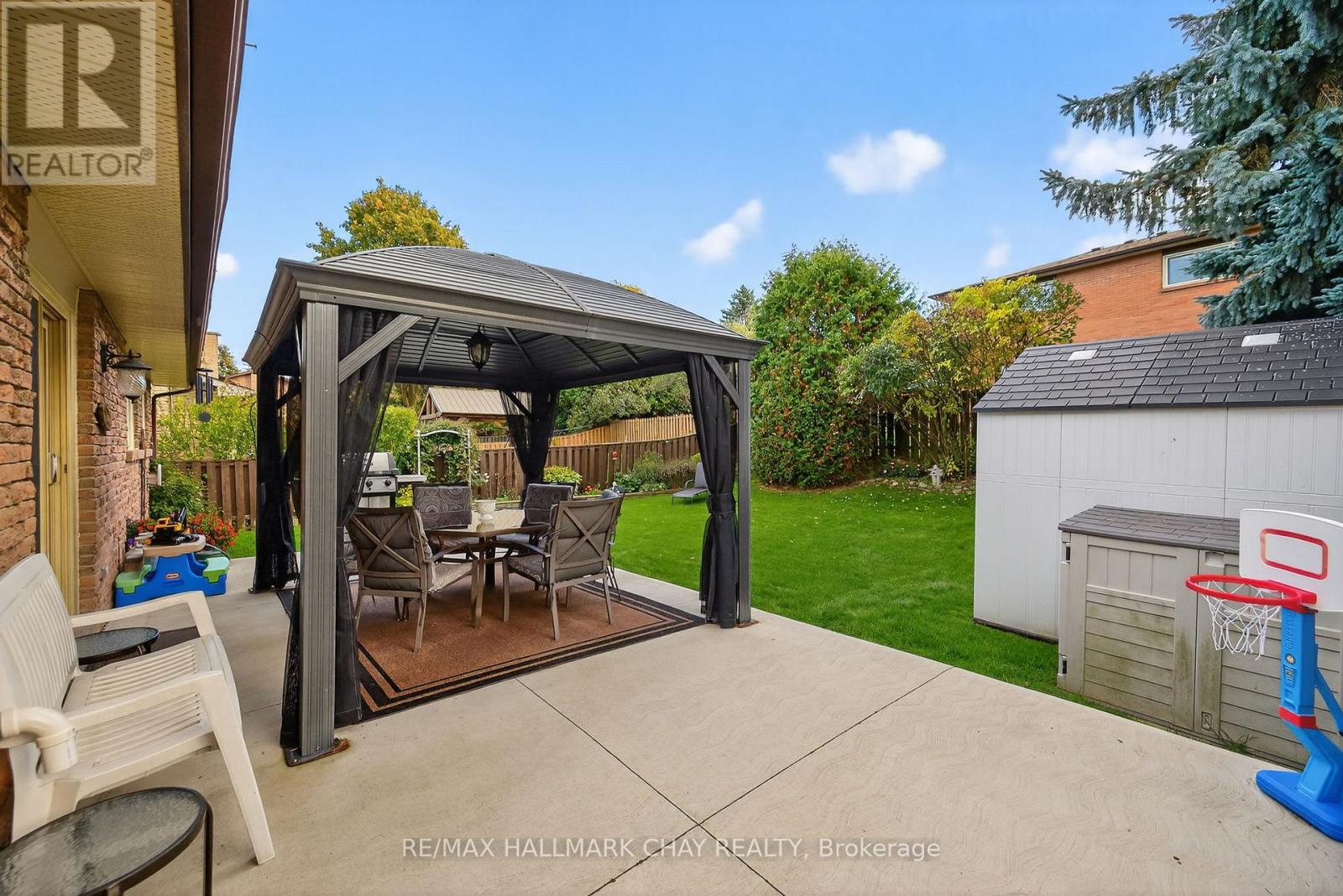 55 Massey Street, Brampton, Ontario  L6S 2V8 - Photo 41 - W12475848