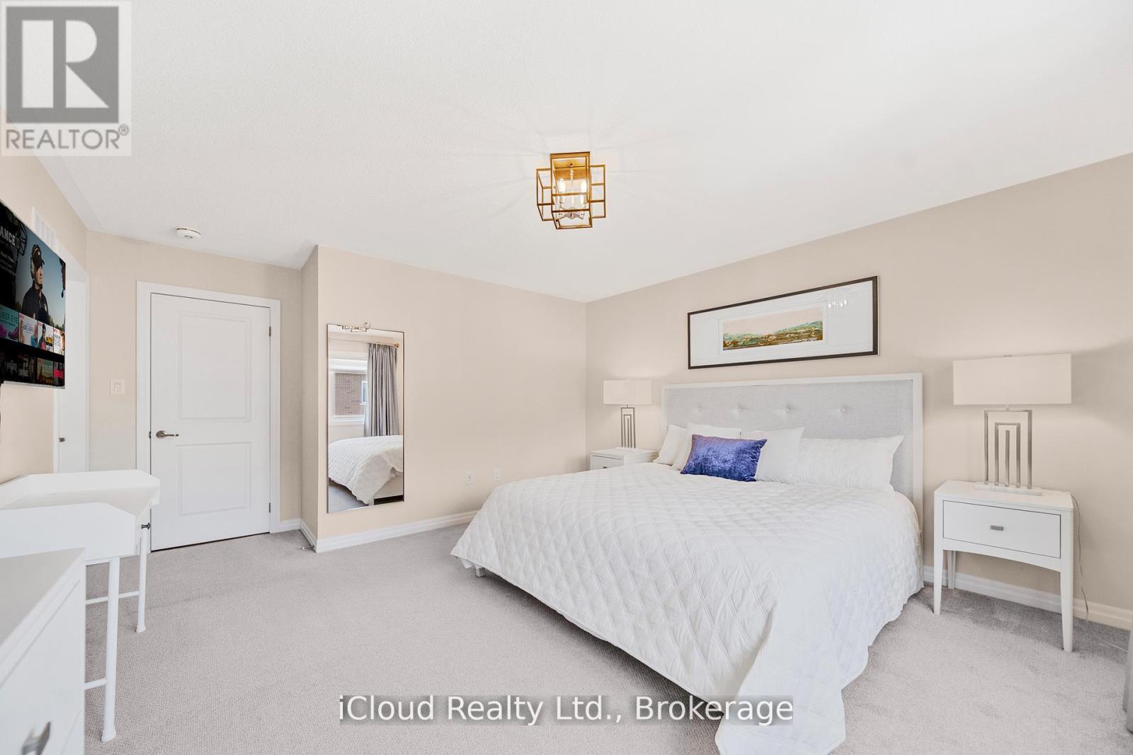 3327 Erasmum Street, Oakville (Go Glenorchy), Ontario  L6M 4J9 - Photo 16 - W12475860