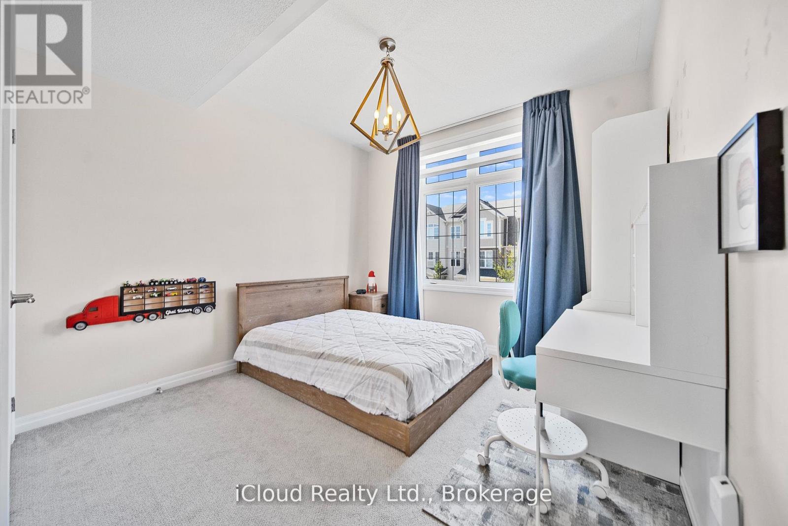 3327 Erasmum Street, Oakville (Go Glenorchy), Ontario  L6M 4J9 - Photo 22 - W12475860