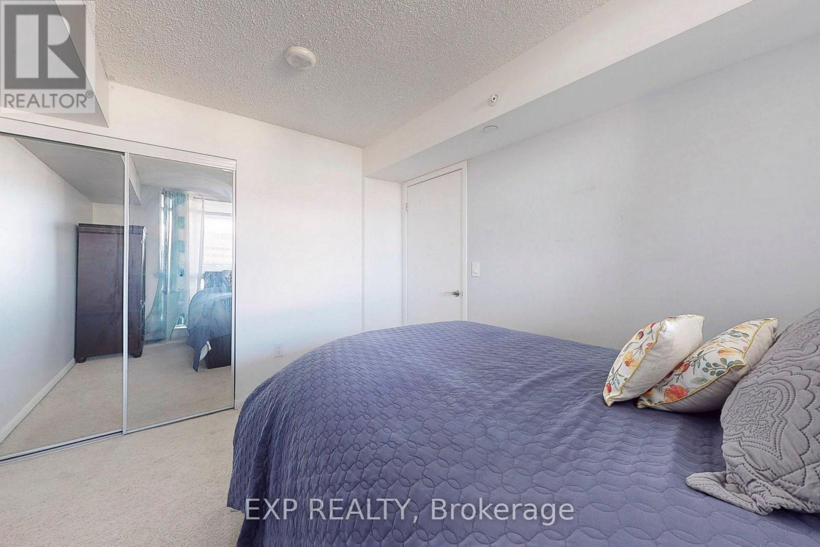 438 - 36 Via Bagnato, Toronto, Ontario  M6A 0B7 - Photo 12 - W12475877