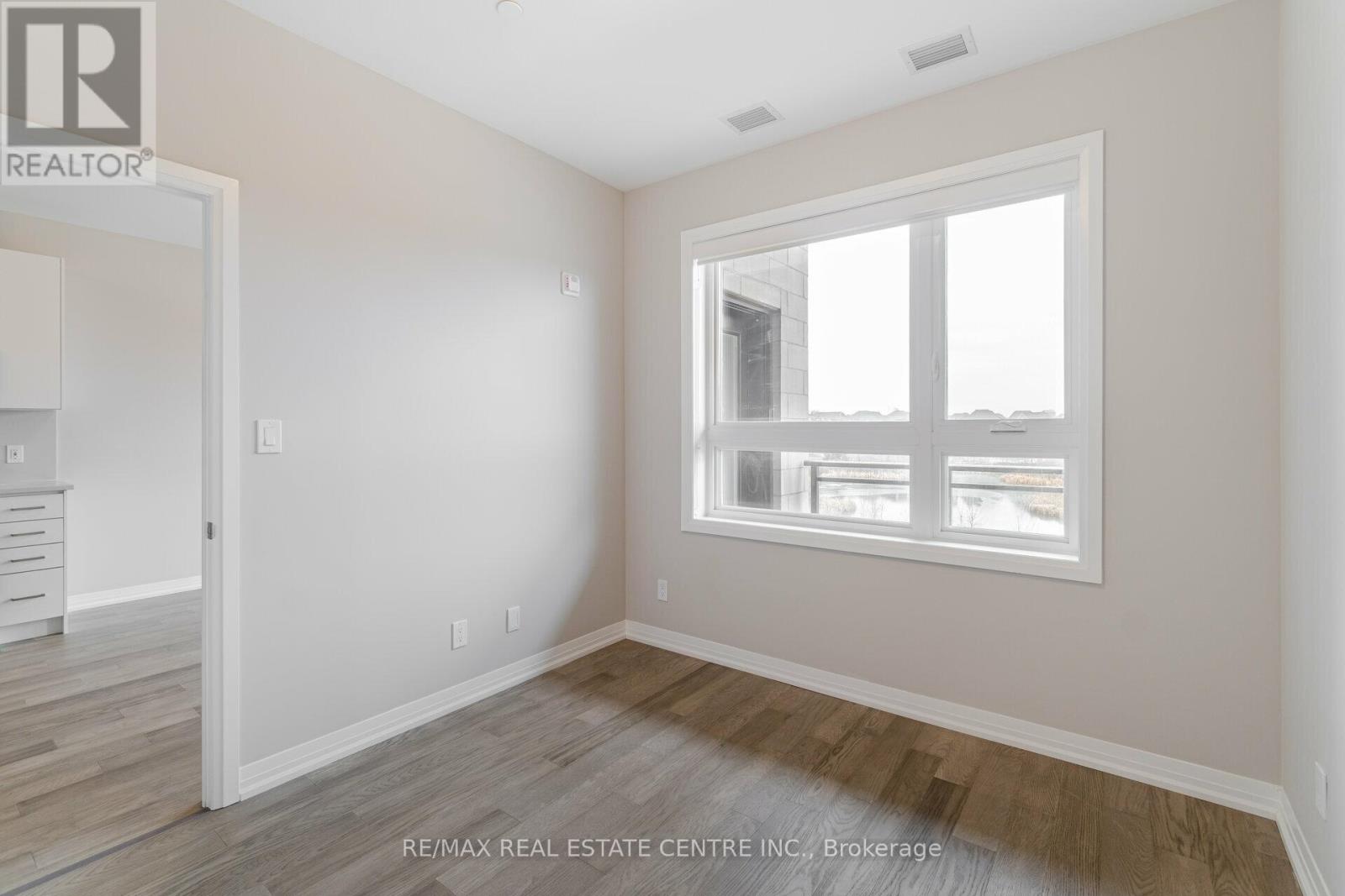 204 - 3265 Carding Mill Trail, Oakville, Ontario  L6M 5P7 - Photo 17 - W12475883