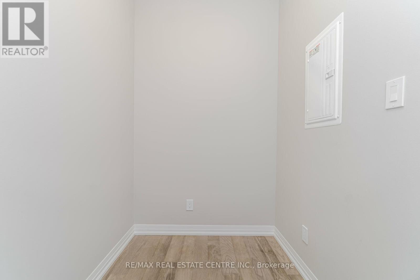 204 - 3265 Carding Mill Trail, Oakville, Ontario  L6M 5P7 - Photo 20 - W12475883