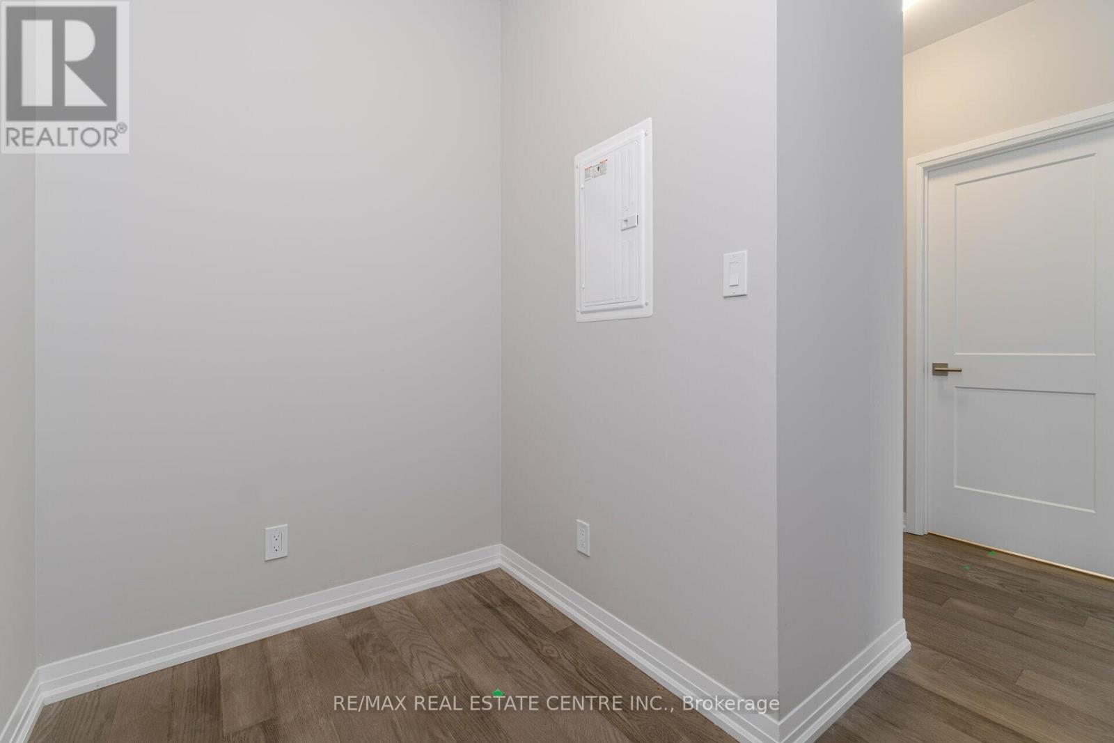 204 - 3265 Carding Mill Trail, Oakville, Ontario  L6M 5P7 - Photo 21 - W12475883