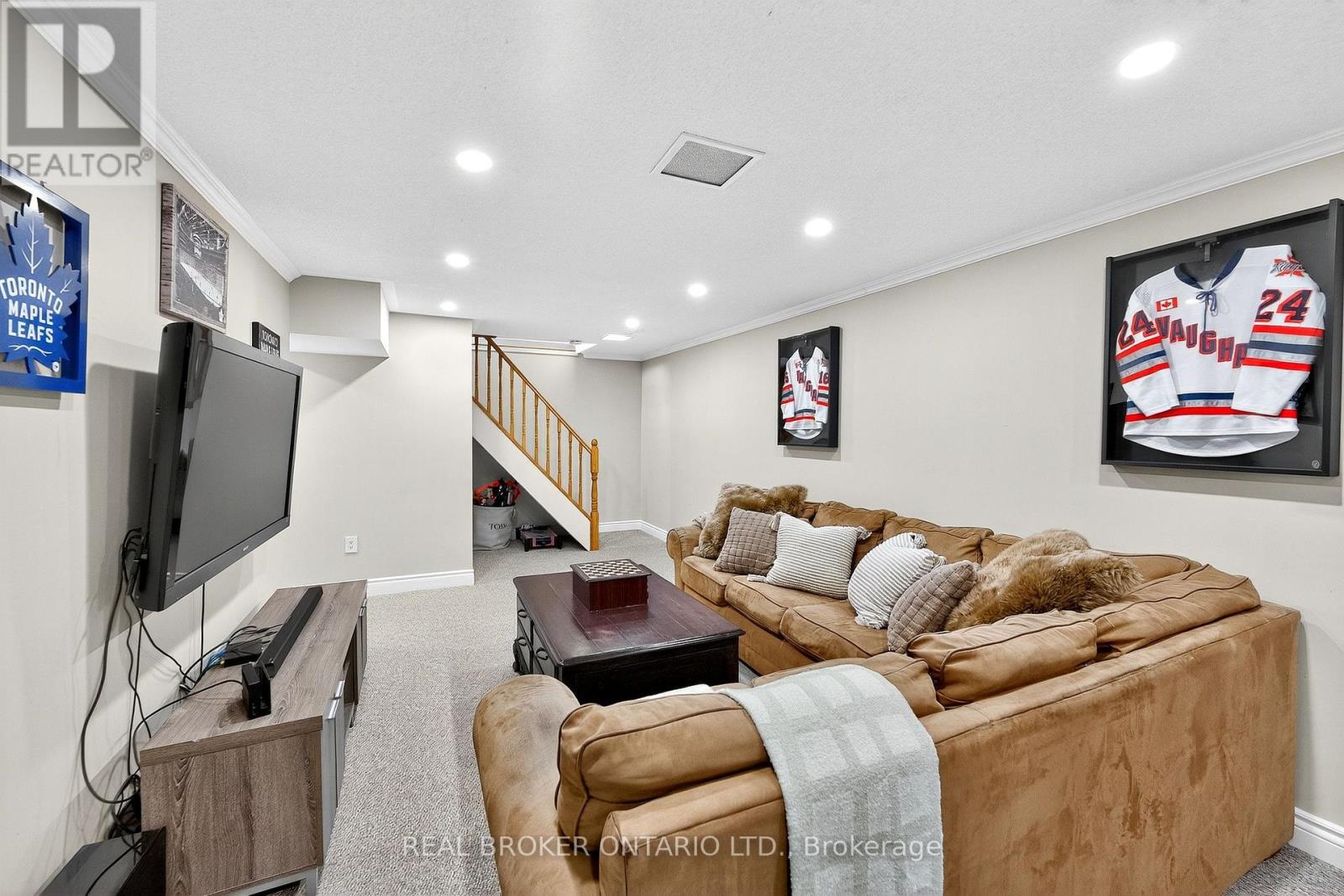 10 Essex Place, Brampton, Ontario  L6T 2A6 - Photo 33 - W12475898