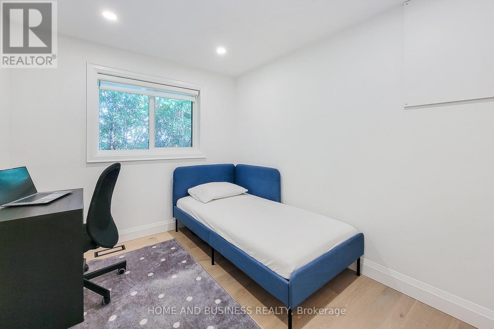622 Braemore Road, Burlington, Ontario  L7N 3E5 - Photo 20 - W12475915