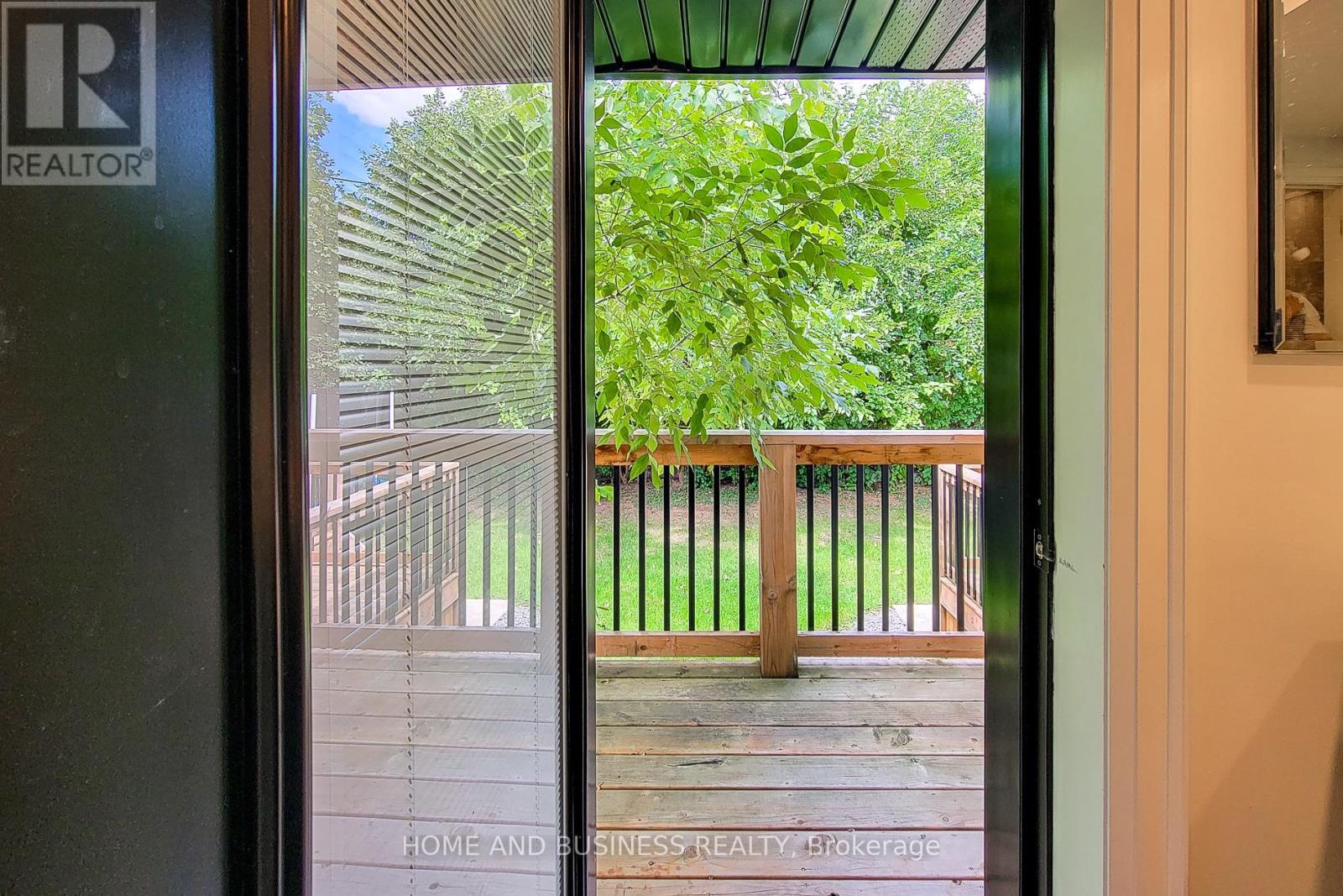 622 Braemore Road, Burlington, Ontario  L7N 3E5 - Photo 25 - W12475915