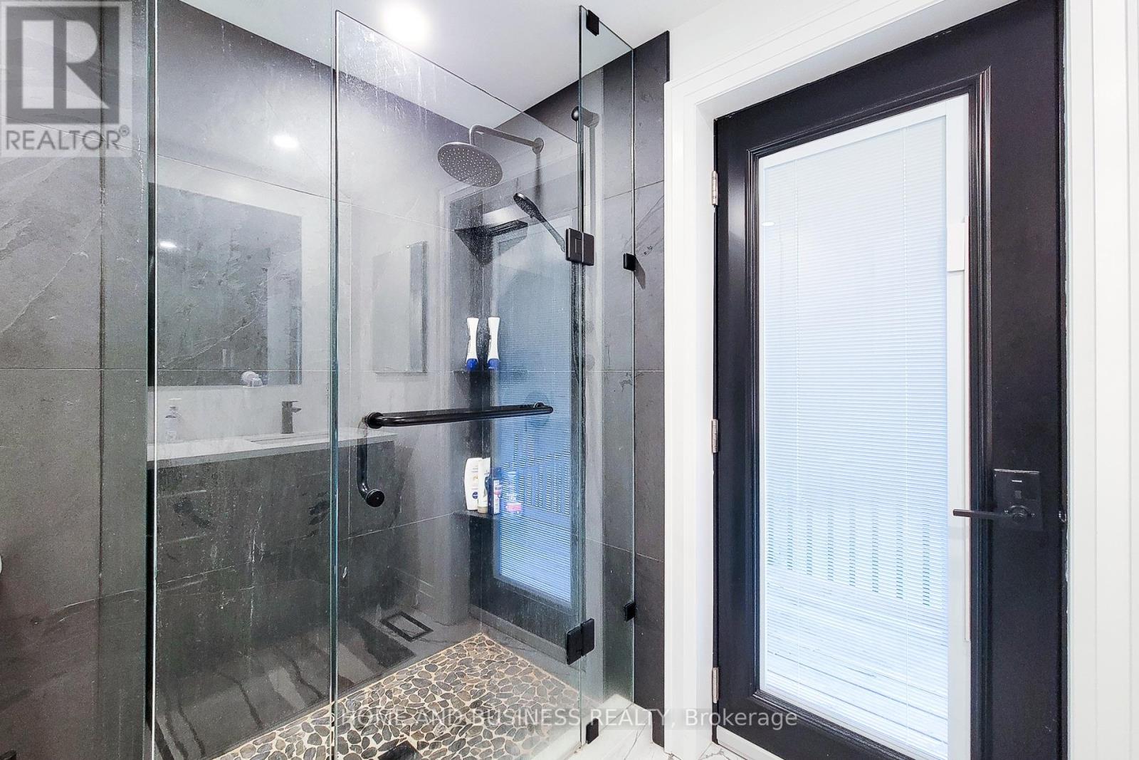 622 Braemore Road, Burlington, Ontario  L7N 3E5 - Photo 27 - W12475915