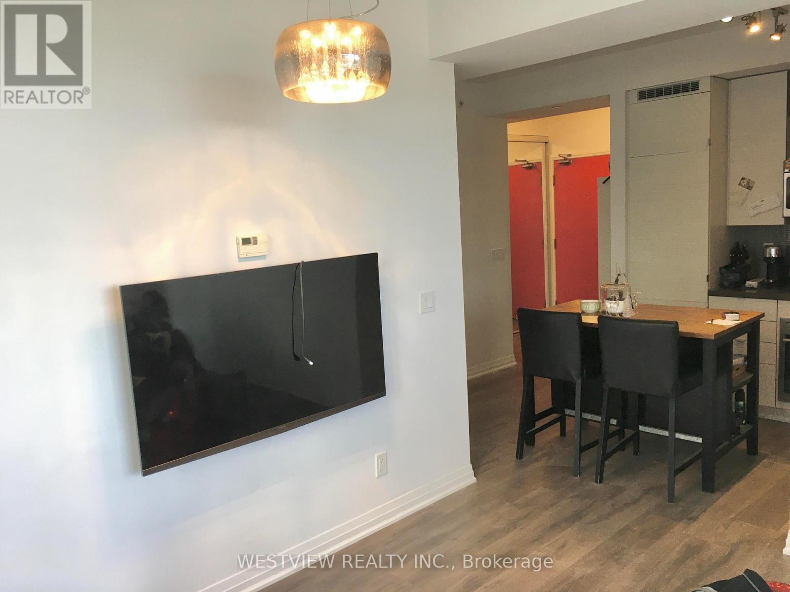 1309 - 59 Annie Craig Drive, Toronto, Ontario  M8V 0C4 - Photo 5 - W12475931