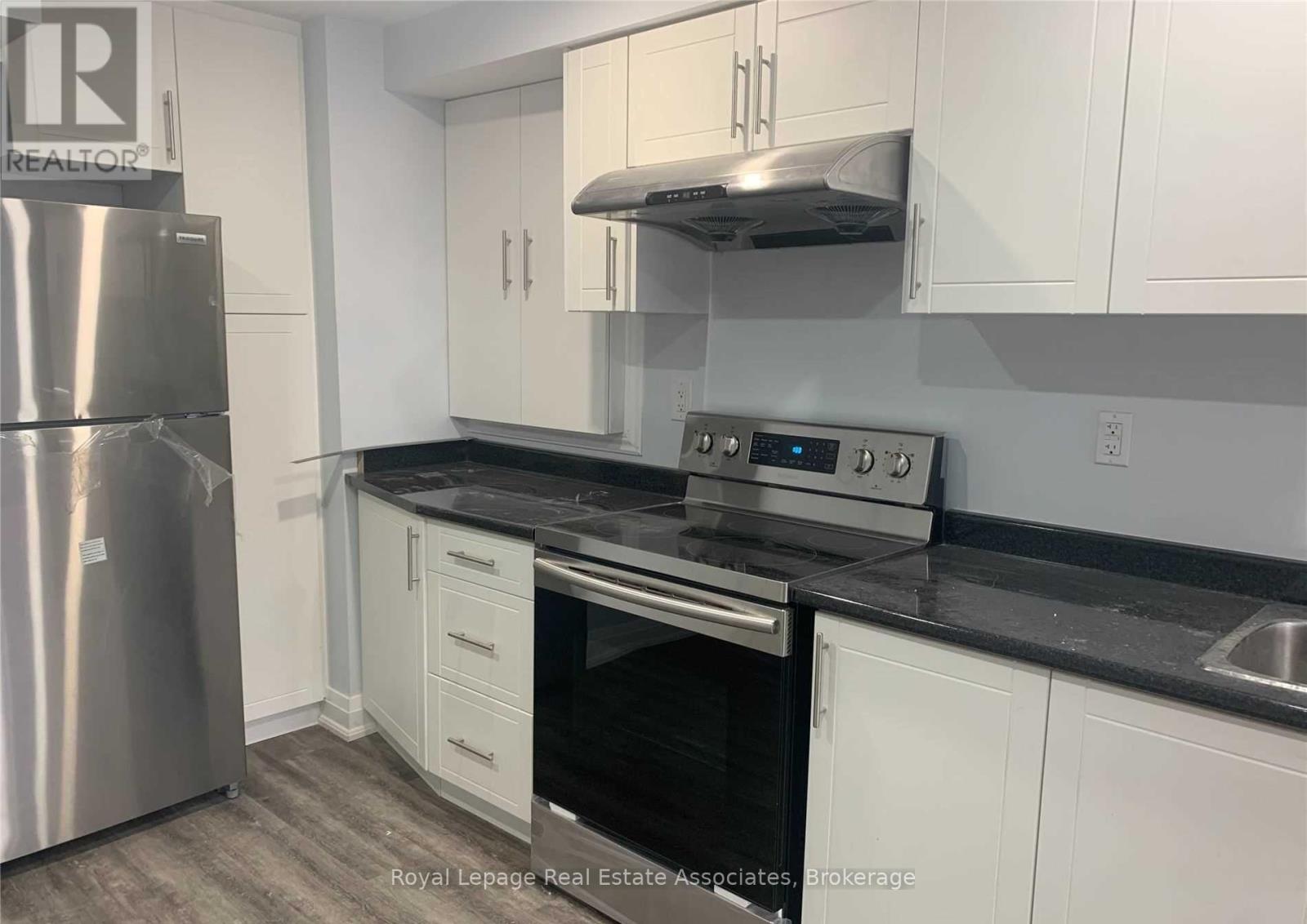 Bsmt - 71 Drinkwater Drive, Brampton, Ontario  L6Y 4T8 - Photo 3 - W12475951