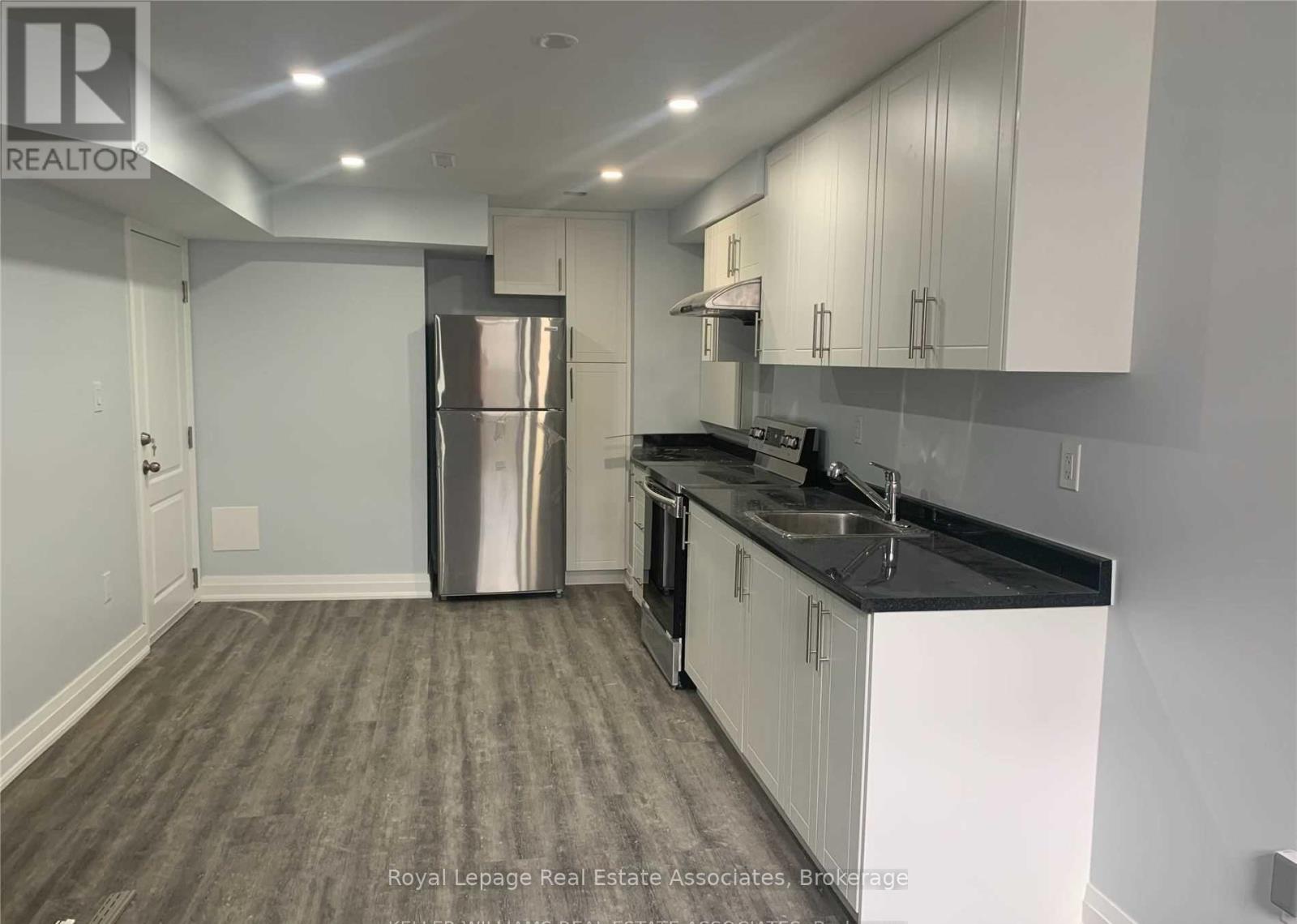 Bsmt - 71 Drinkwater Drive, Brampton, Ontario  L6Y 4T8 - Photo 6 - W12475951