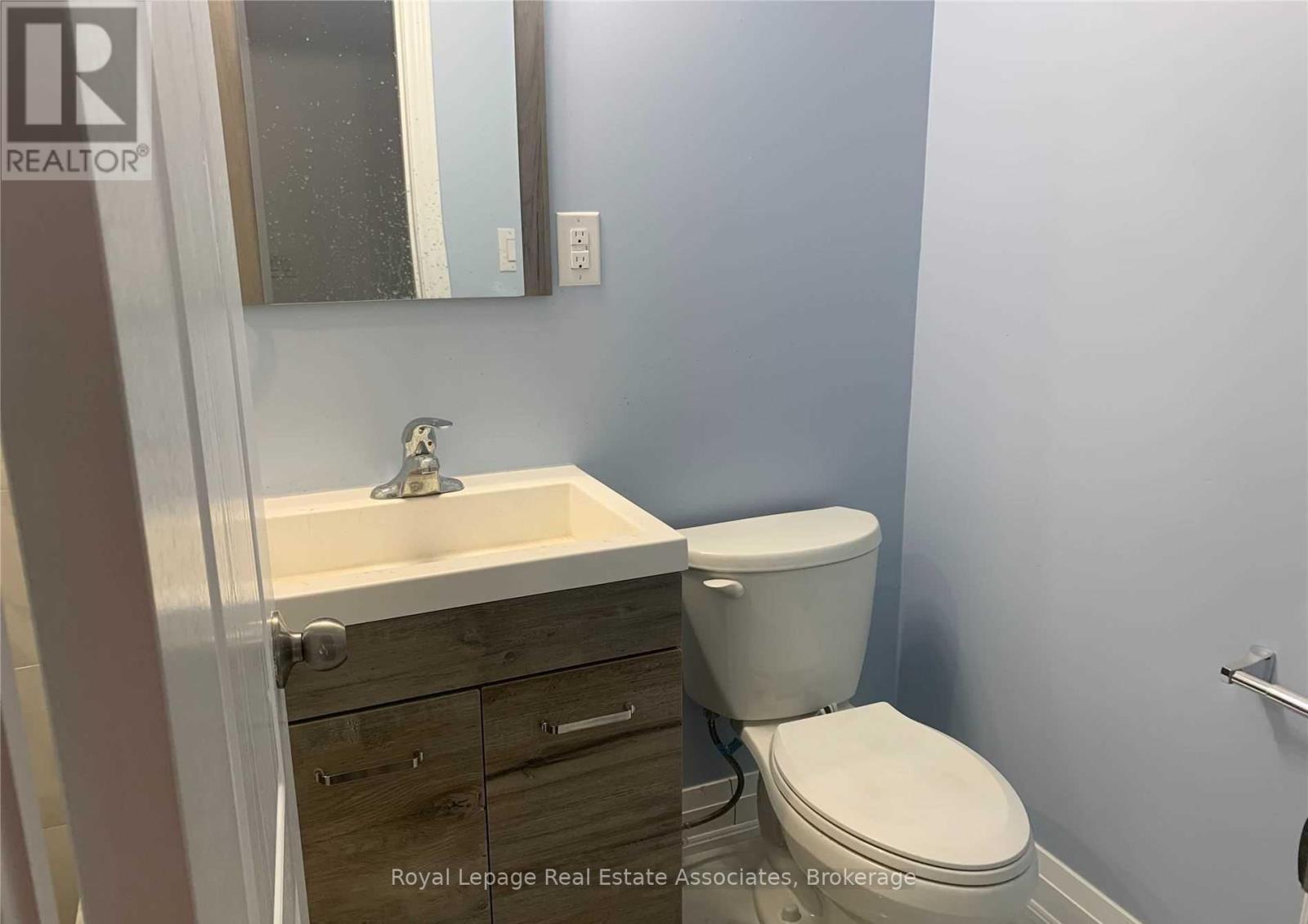 Bsmt - 71 Drinkwater Drive, Brampton, Ontario  L6Y 4T8 - Photo 8 - W12475951