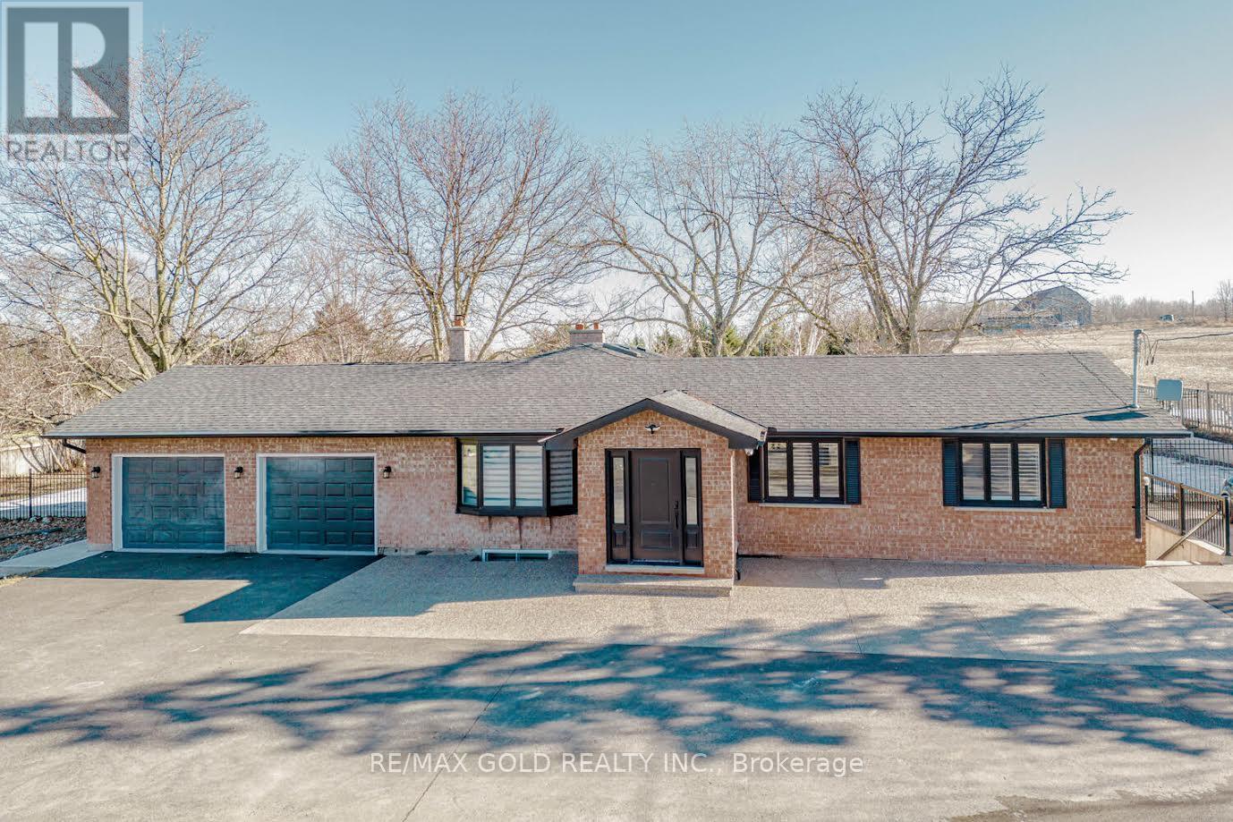 11820 5 Side Road, Halton Hills, Ontario  L7G 4S6 - Photo 5 - W12475956
