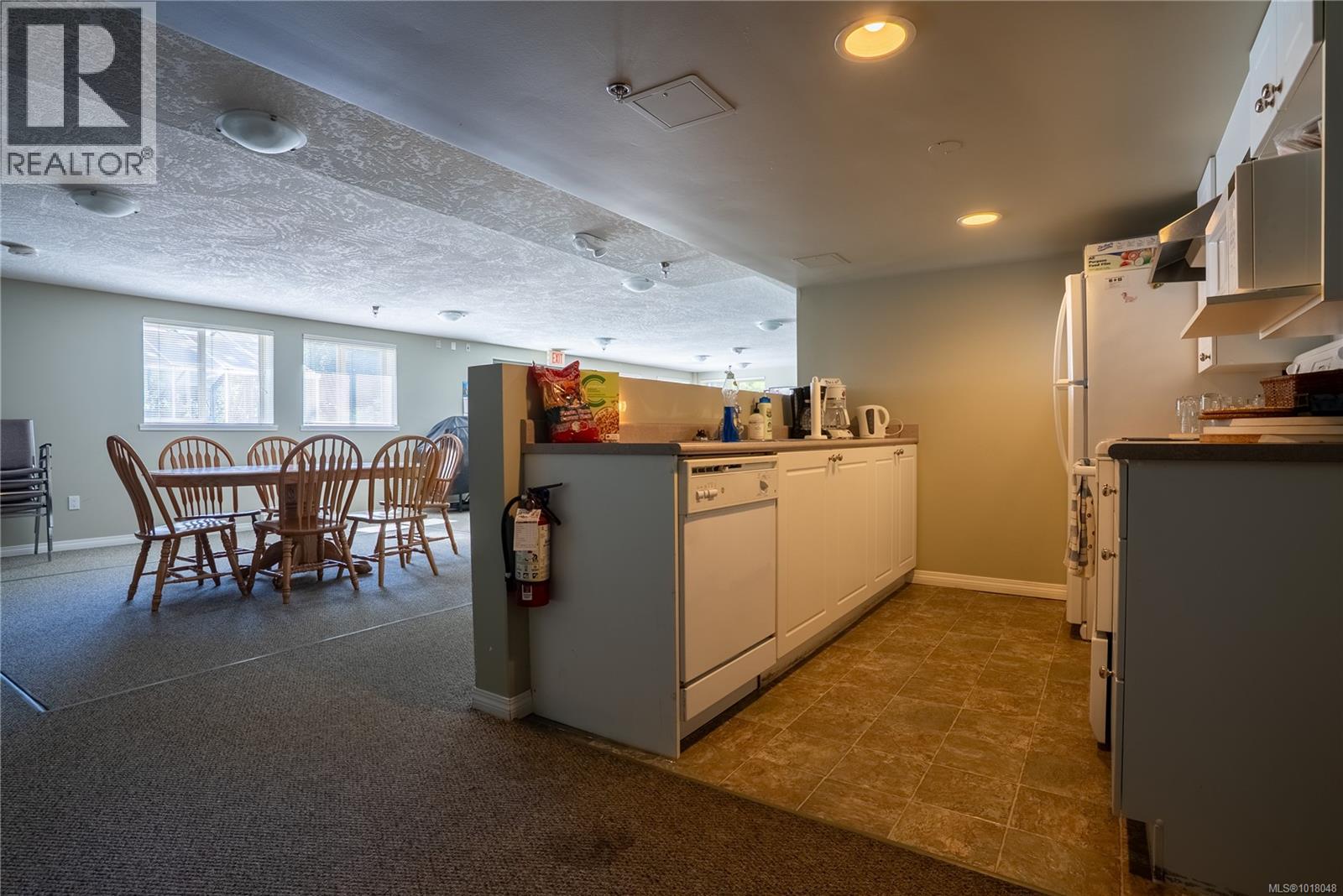 110 121 Aldersmith Pl, View Royal, British Columbia  V9A 7M7 - Photo 19 - 1018048