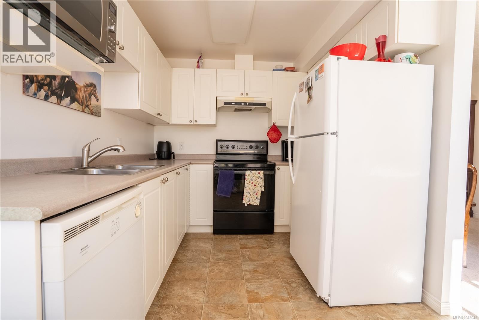 110 121 Aldersmith Pl, View Royal, British Columbia  V9A 7M7 - Photo 8 - 1018048