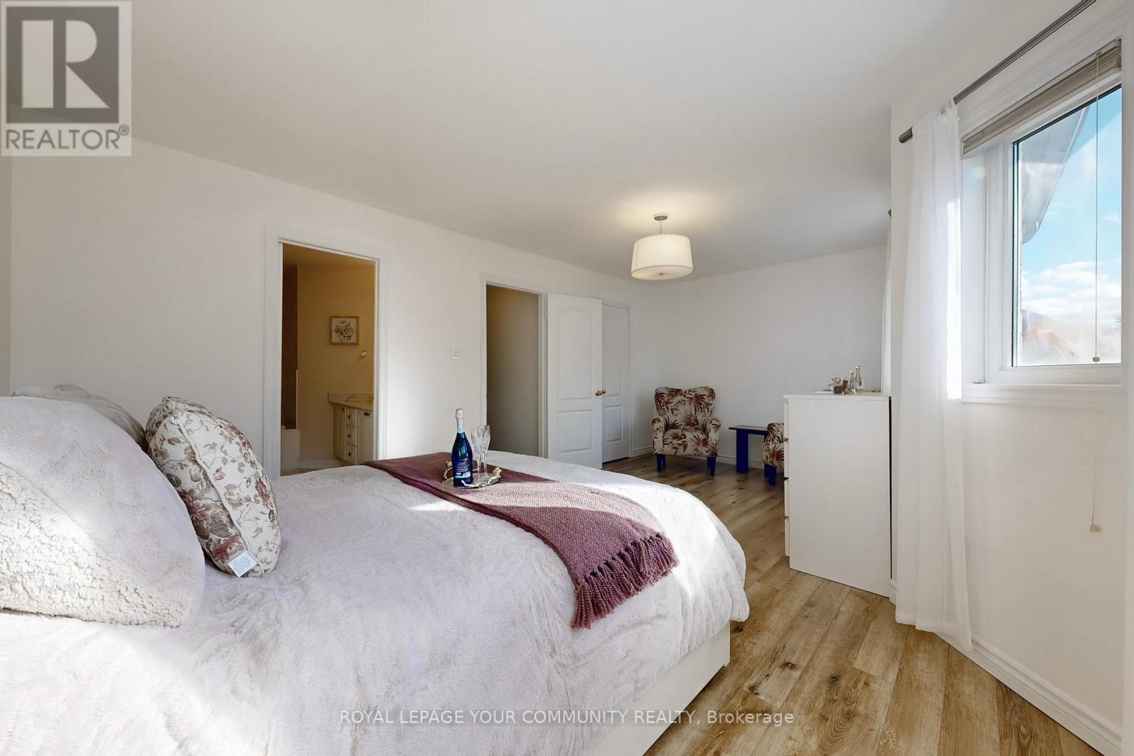 29 Peninsula Crescent, Richmond Hill (Rouge Woods), Ontario  L4S 1V1 - Photo 25 - N12475802