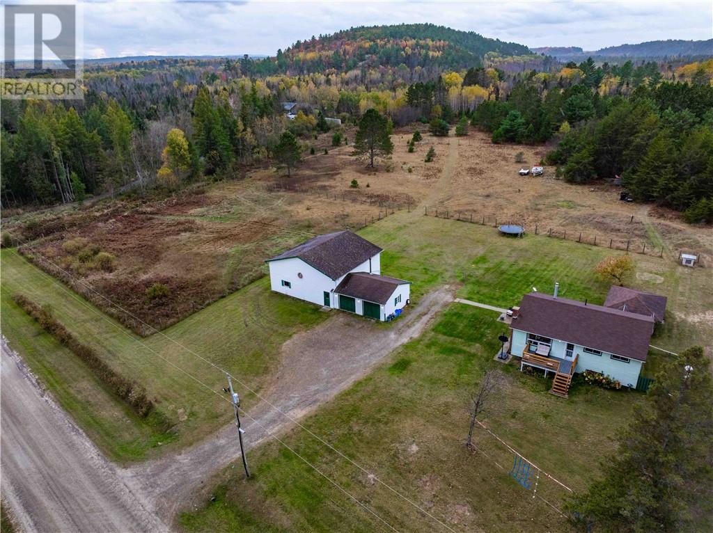 460 Burns Crossover Road, Webbwood, Ontario  P0P 2G0 - Photo 2 - 2125339