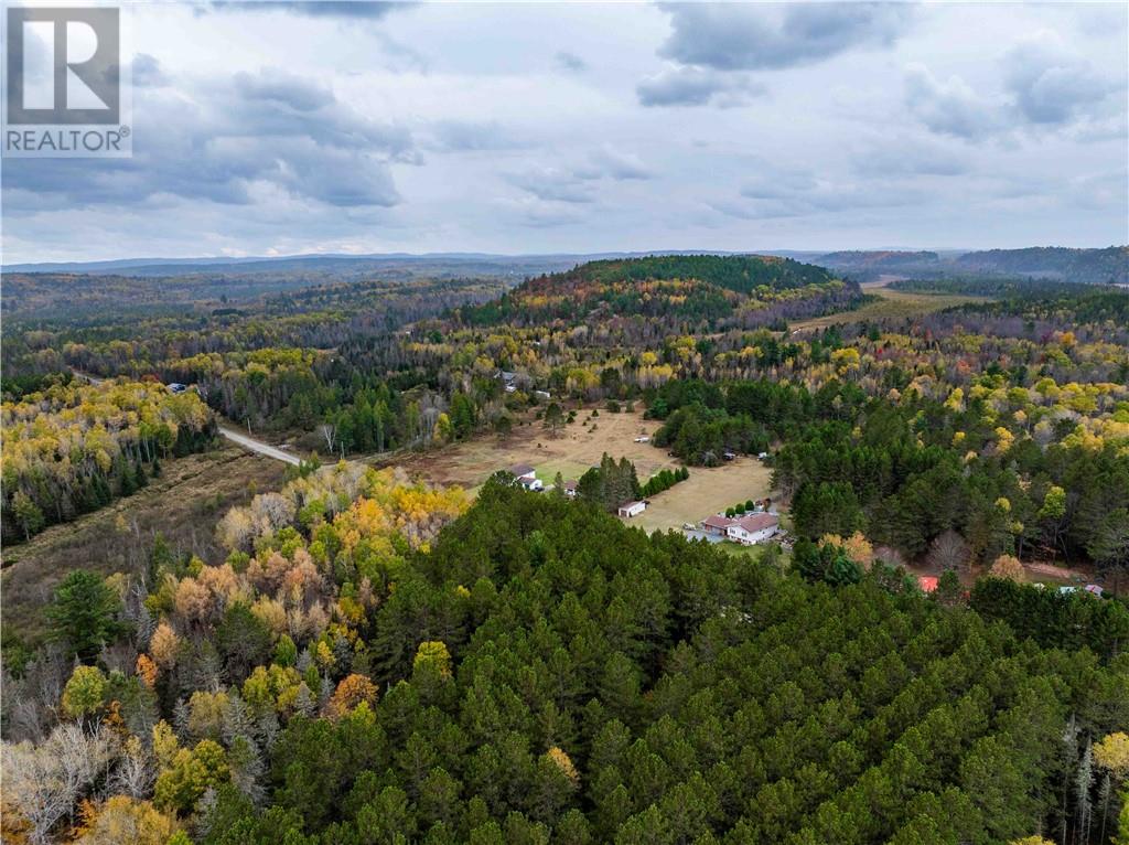 460 Burns Crossover Road, Webbwood, Ontario  P0P 2G0 - Photo 37 - 2125339