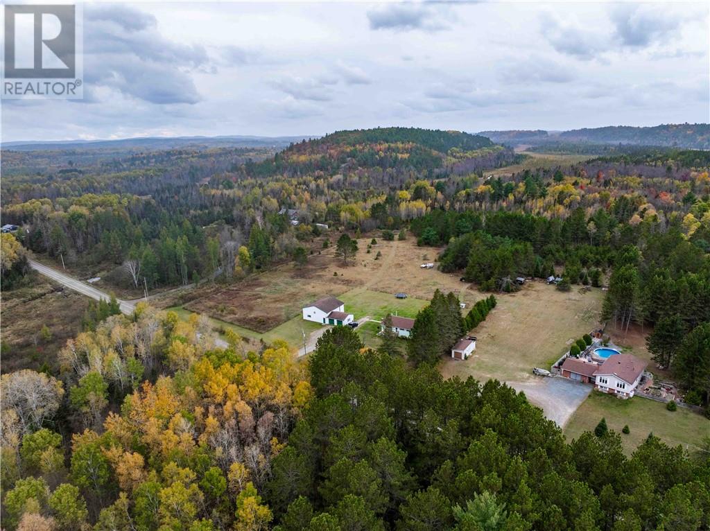 460 Burns Crossover Road, Webbwood, Ontario  P0P 2G0 - Photo 38 - 2125339