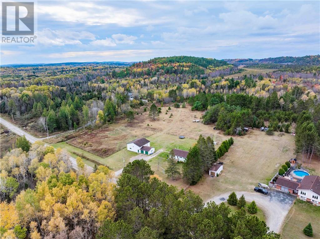 460 Burns Crossover Road, Webbwood, Ontario  P0P 2G0 - Photo 43 - 2125339