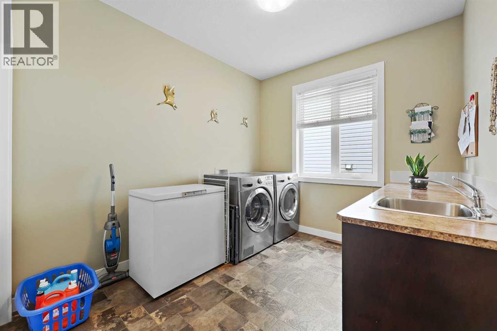 651 West Highland Crescent, Carstairs, Alberta  T0M 0N0 - Photo 25 - A2261591