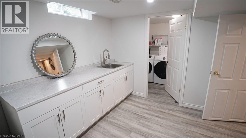 433b Lee Avenue, Waterloo, Ontario  N2K 2G4 - Photo 28 - 40780087