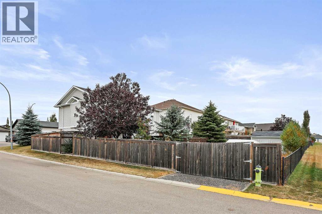 651 West Highland Crescent, Carstairs, Alberta  T0M 0N0 - Photo 48 - A2261591