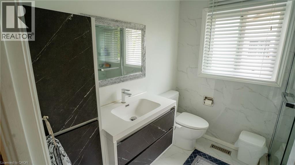 433b Lee Avenue, Waterloo, Ontario  N2K 2G4 - Photo 24 - 40780087