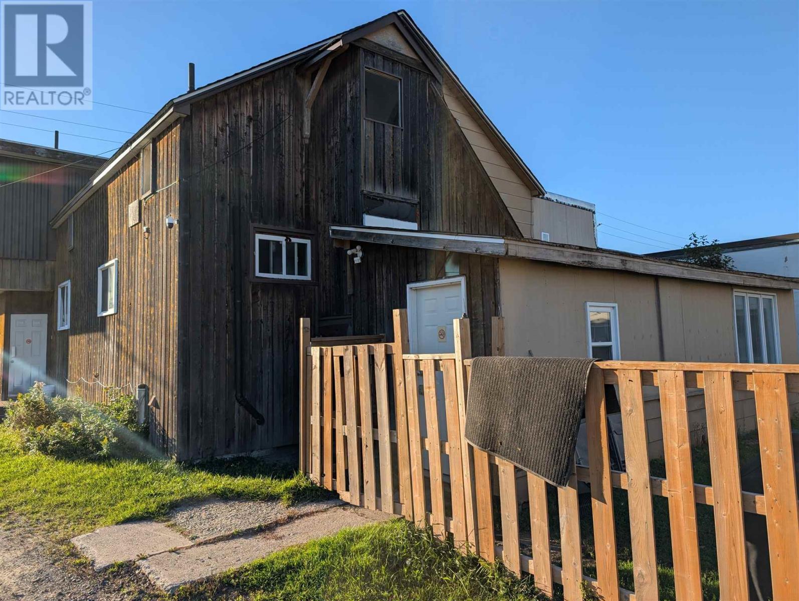 67 Broadway Ave, Wawa, Ontario P0S 1K0 - Photo 3 - SM253054