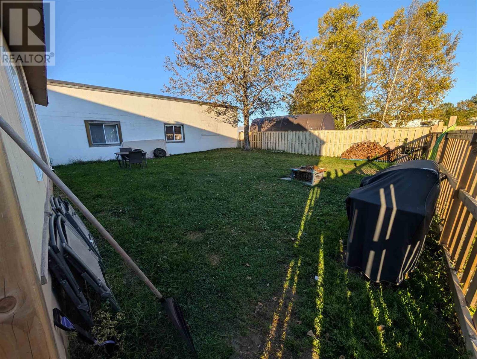 67 Broadway Ave, Wawa, Ontario P0S 1K0 - Photo 4 - SM253054