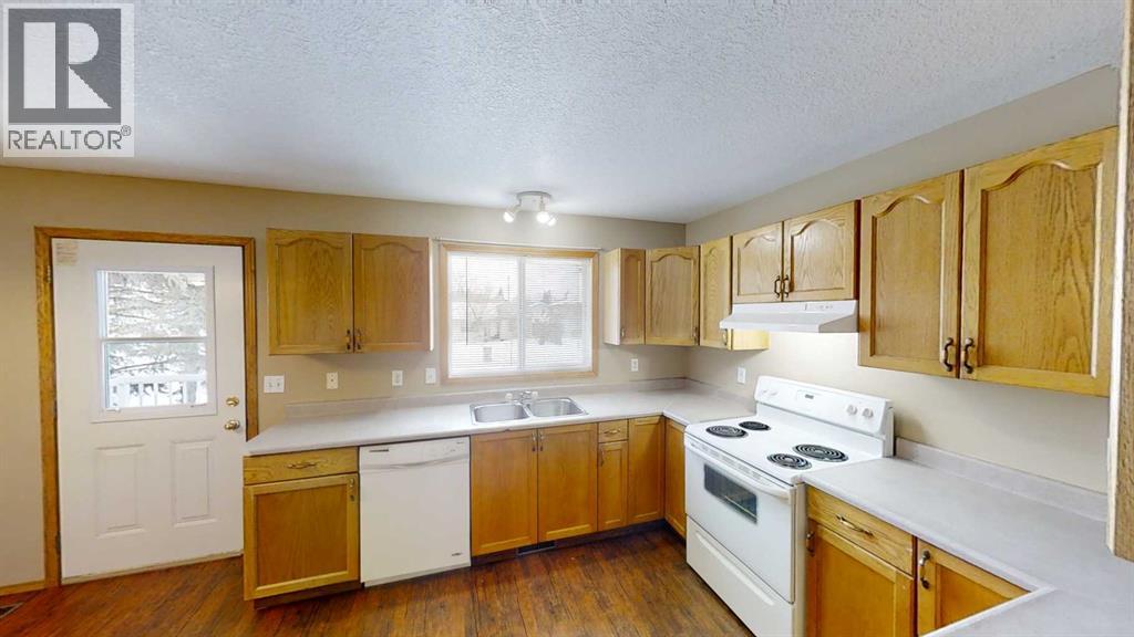 9503 103 Avenue, Grande Prairie, Alberta  T8V 1B6 - Photo 5 - A2265279