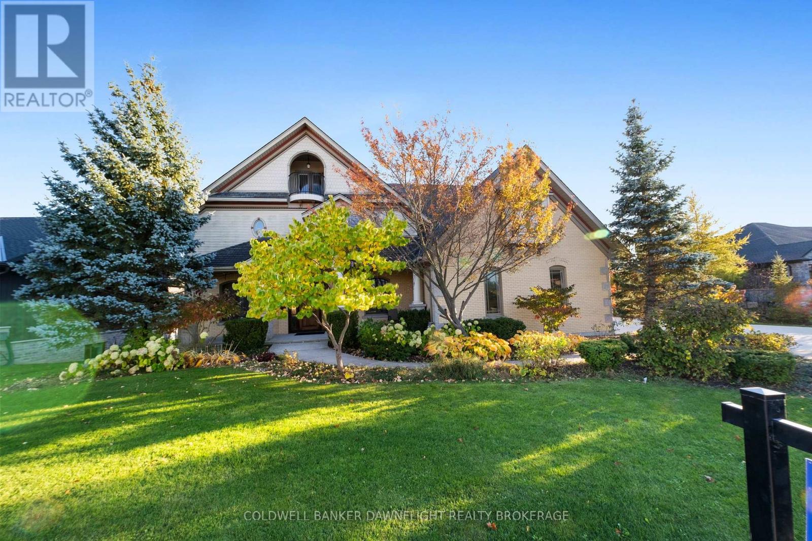 246 Hazelton Lane, South Huron, Ontario  N0M 1S3 - Photo 3 - X12476201