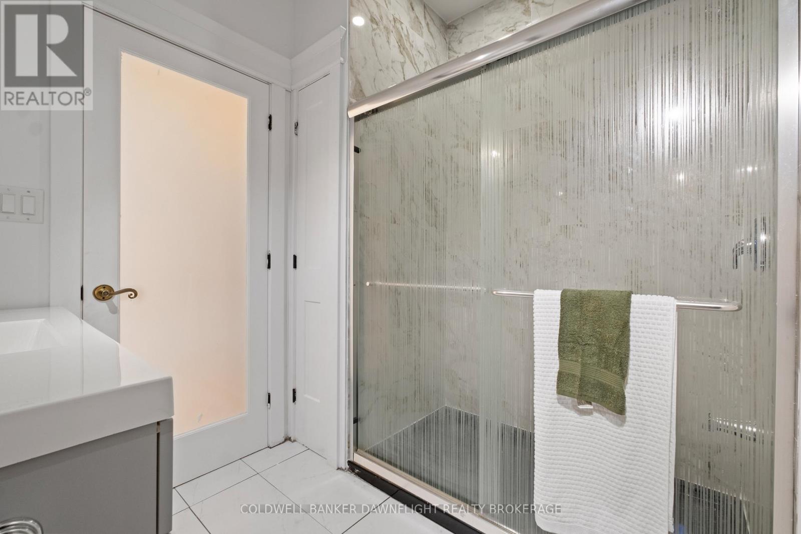 246 Hazelton Lane, South Huron, Ontario  N0M 1S3 - Photo 32 - X12476201