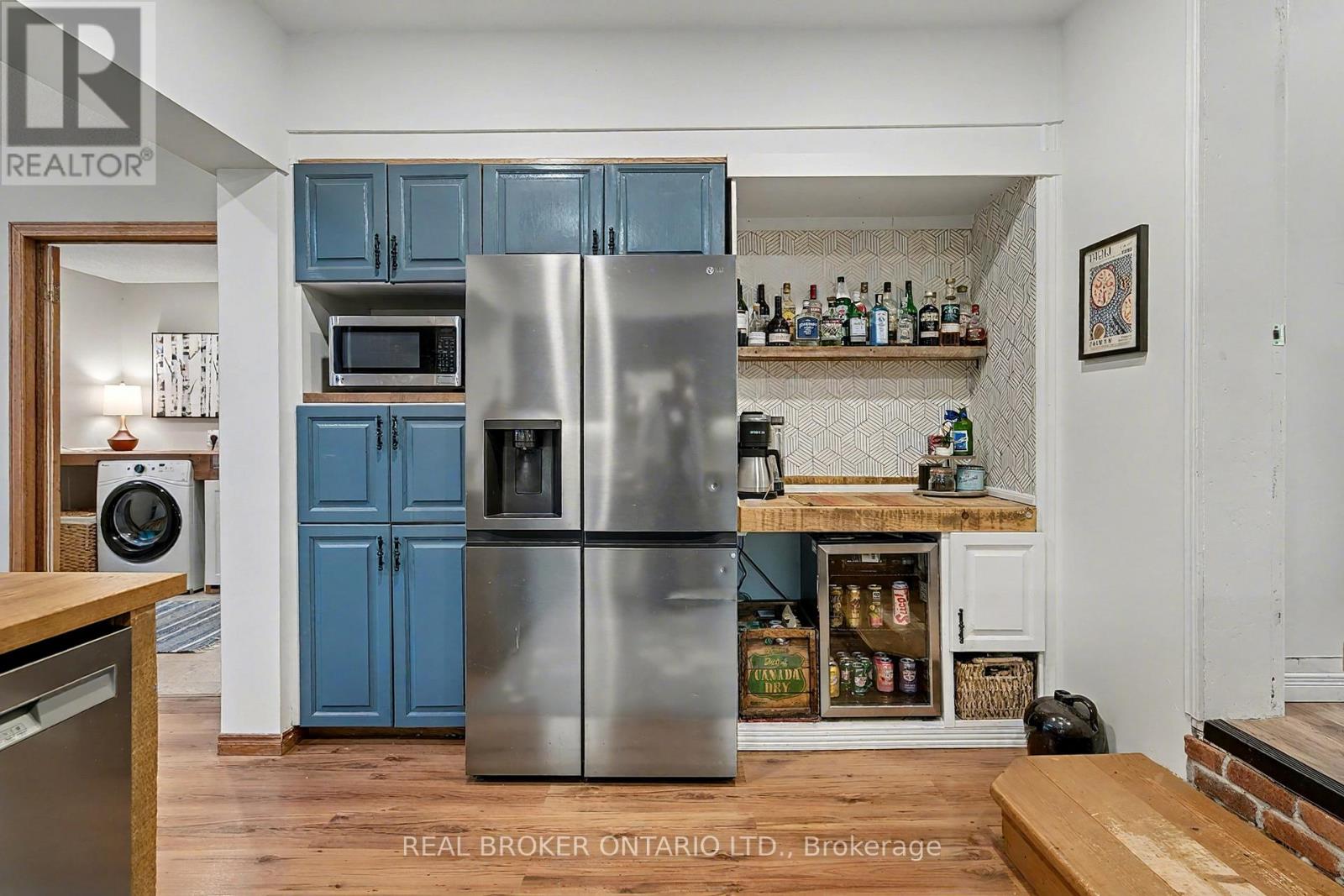 30 Wood Street, Mapleton, Ontario  N0G 1P0 - Photo 14 - X12475590