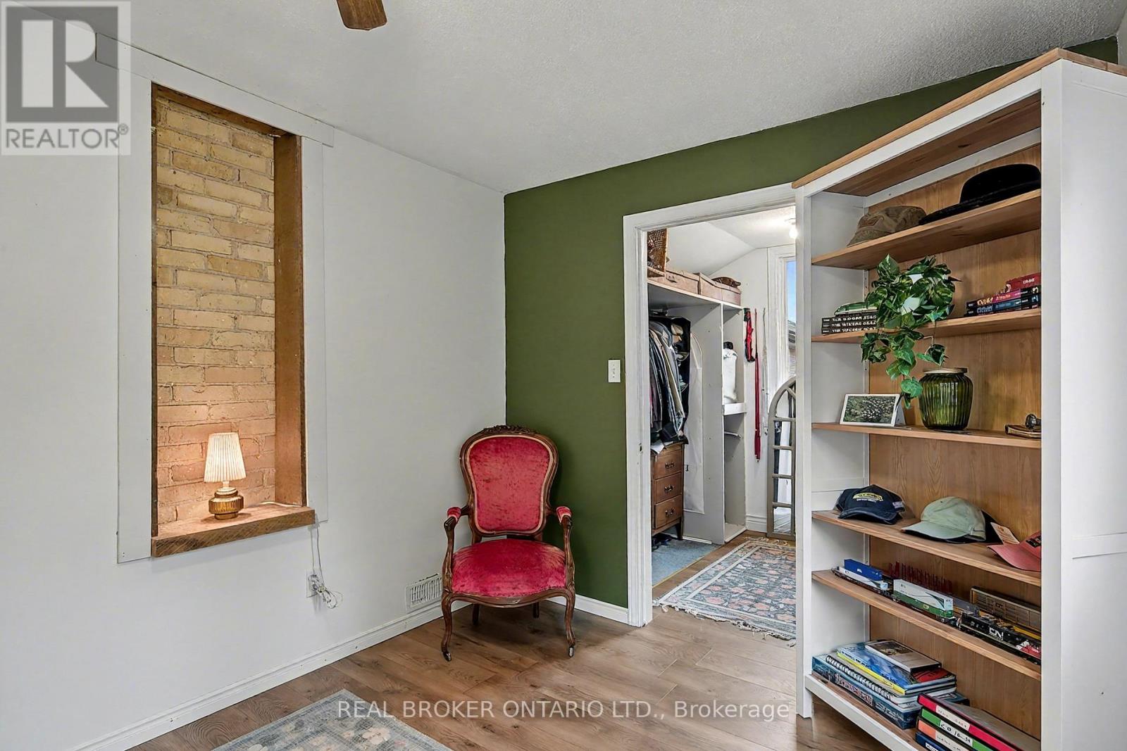 30 Wood Street, Mapleton, Ontario  N0G 1P0 - Photo 35 - X12475590