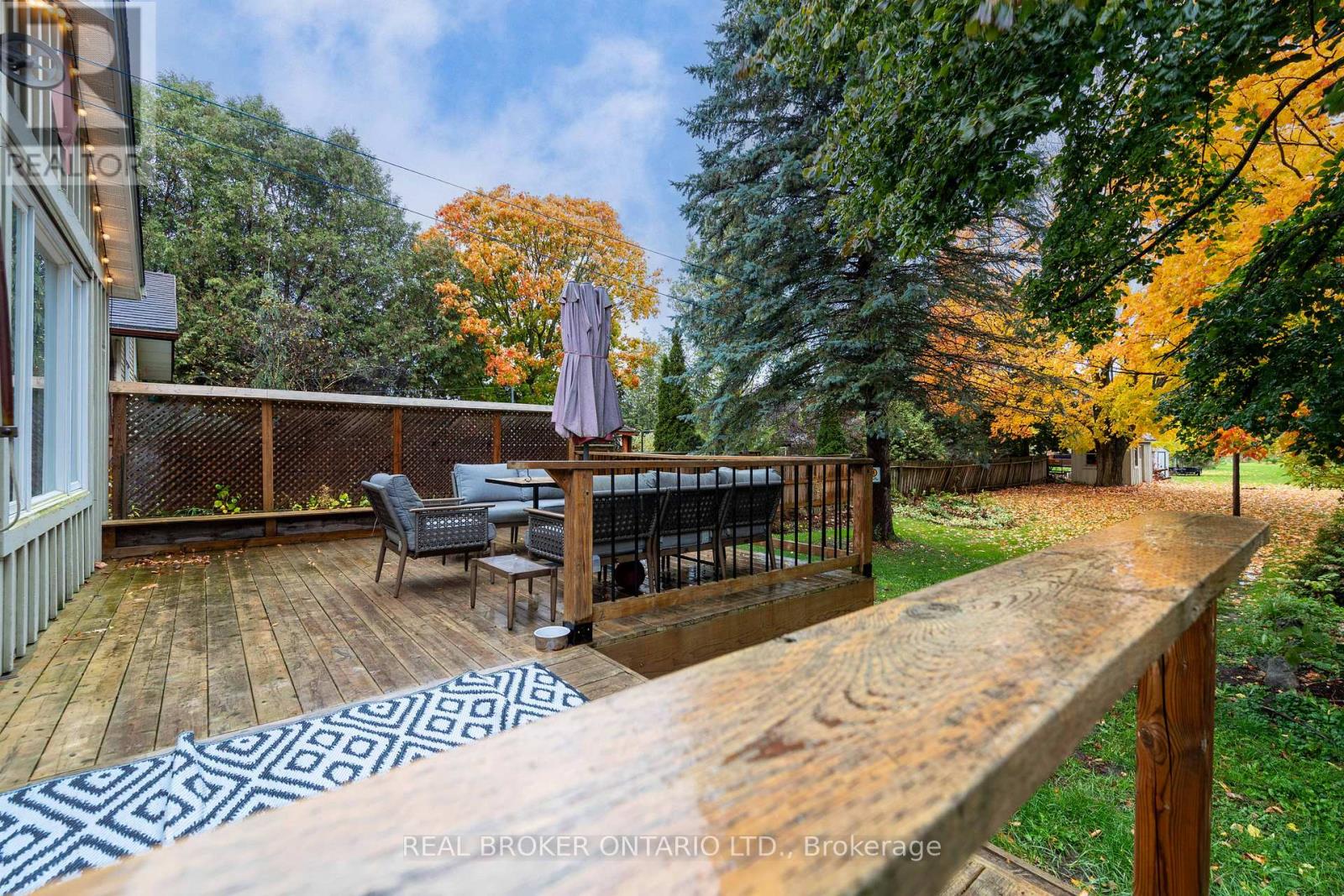 30 Wood Street, Mapleton, Ontario  N0G 1P0 - Photo 37 - X12475590