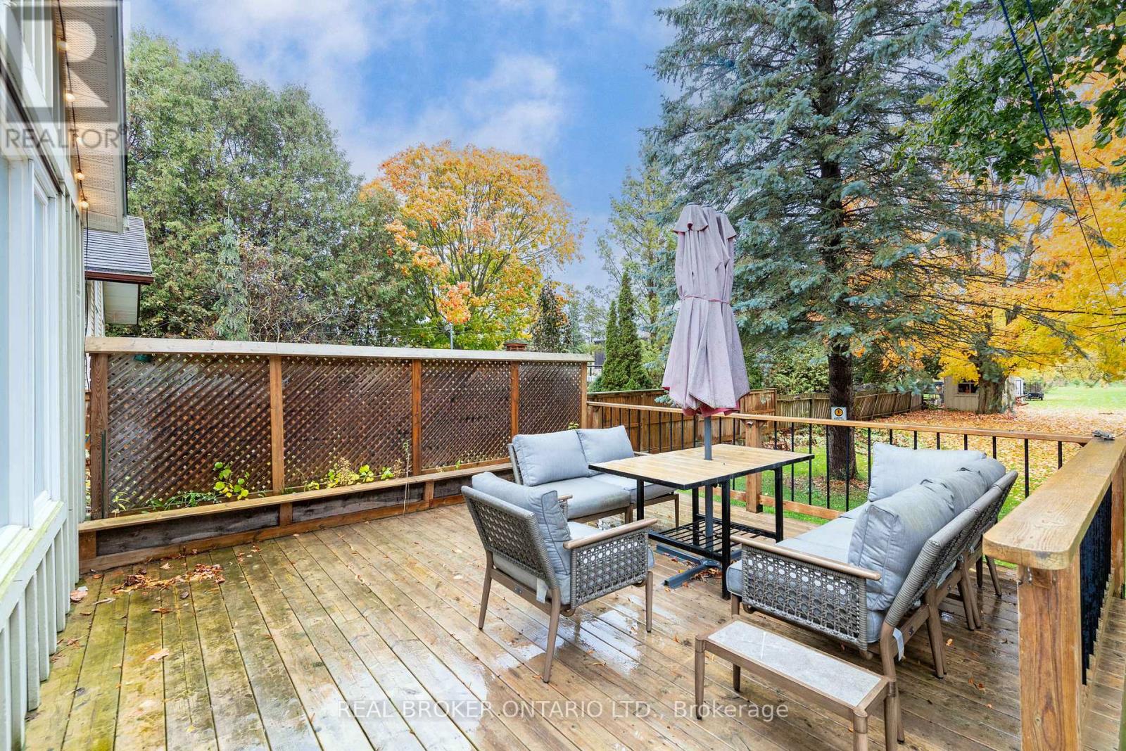 30 Wood Street, Mapleton, Ontario  N0G 1P0 - Photo 44 - X12475590