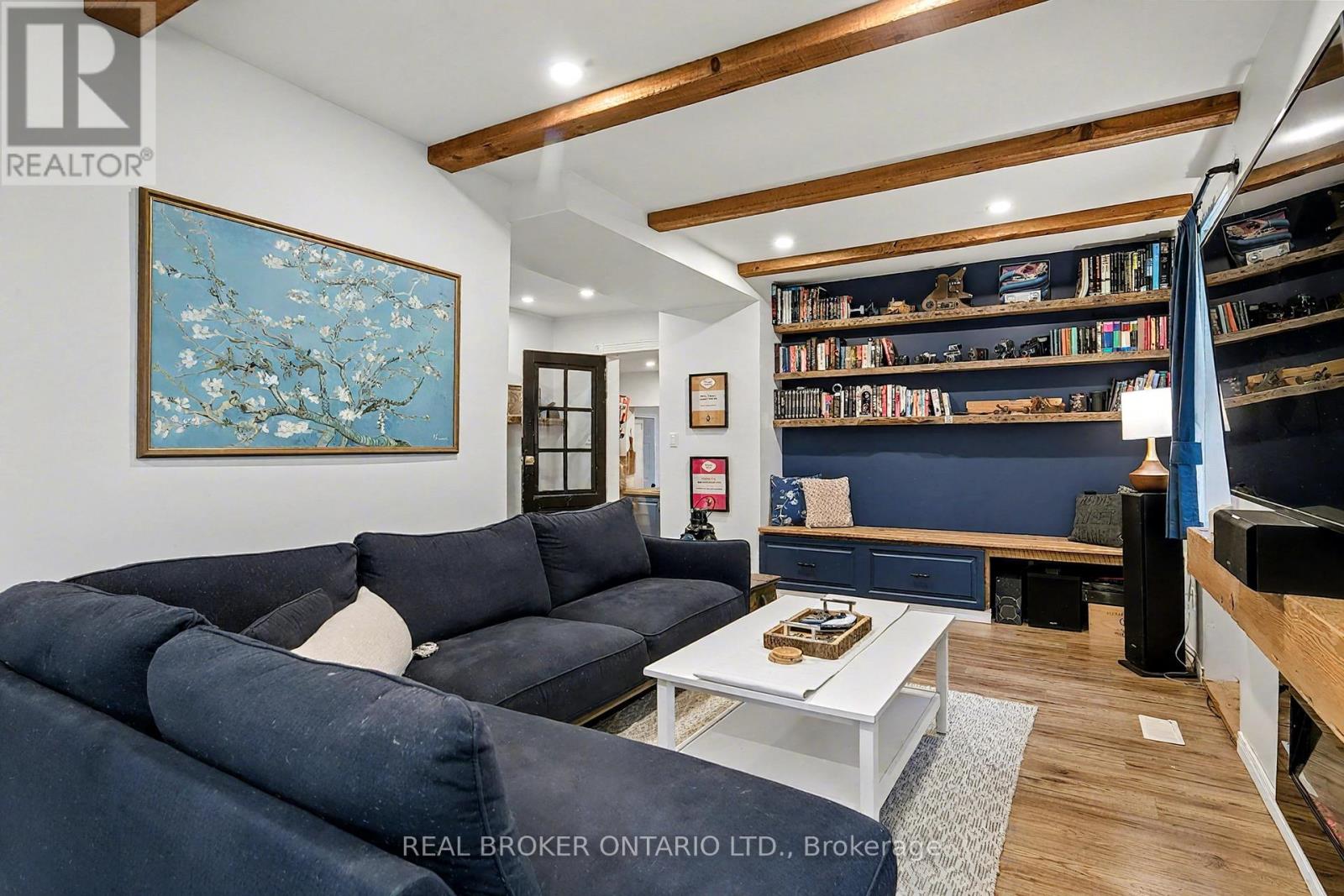 30 Wood Street, Mapleton, Ontario  N0G 1P0 - Photo 6 - X12475590