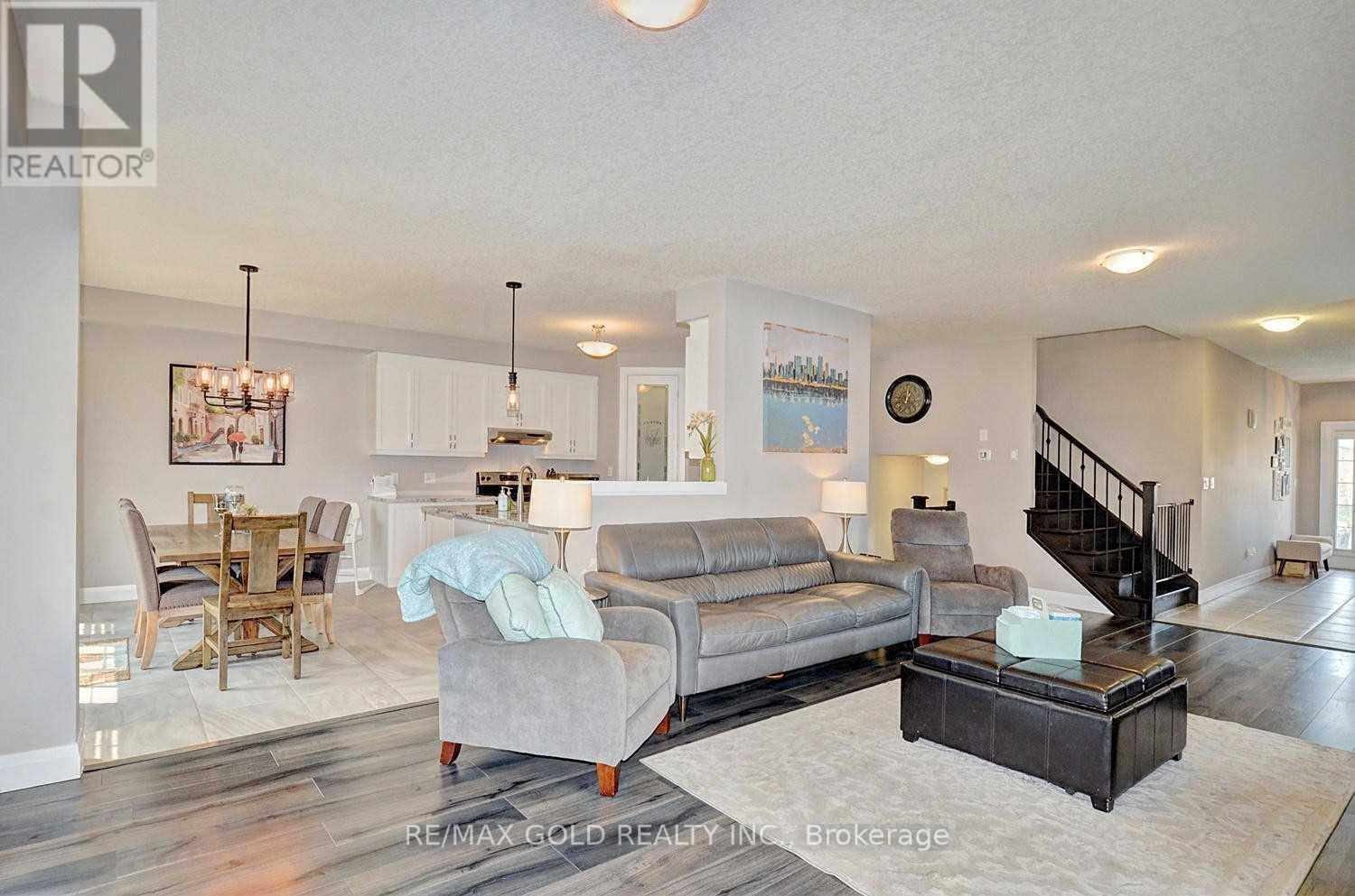 201 Tall Grass Crescent, Kitchener, Ontario  N2P 0G6 - Photo 10 - X12475599