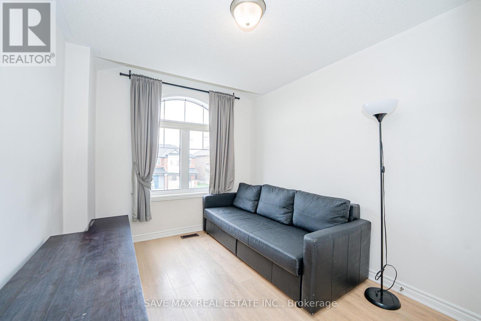 136 Sapphire Way W, Thorold, Ontario  L2V 0B8 - Photo 18 - X12475600