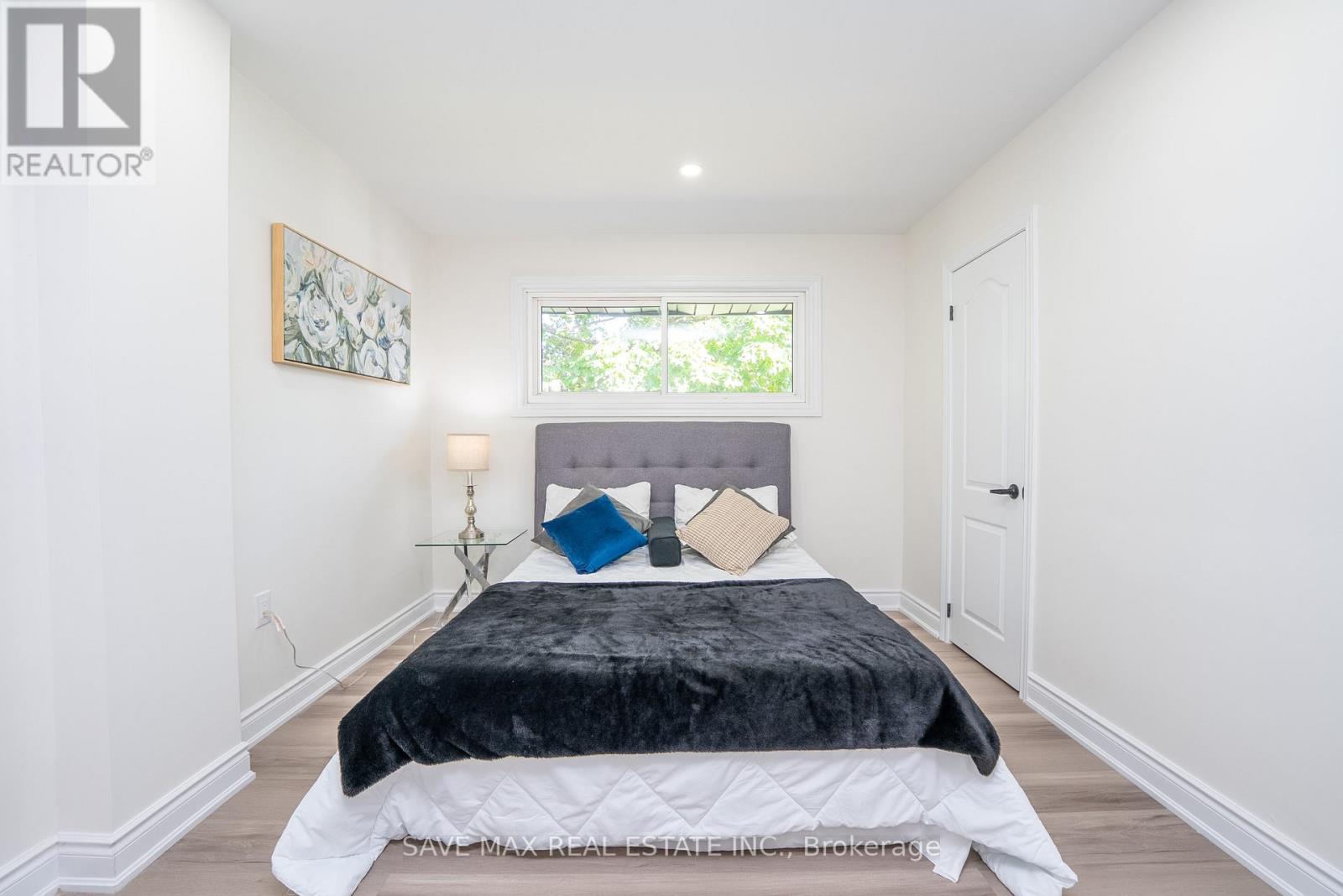 441 West 5th Street, Hamilton, Ontario  L9C 3P5 - Photo 18 - X12475621