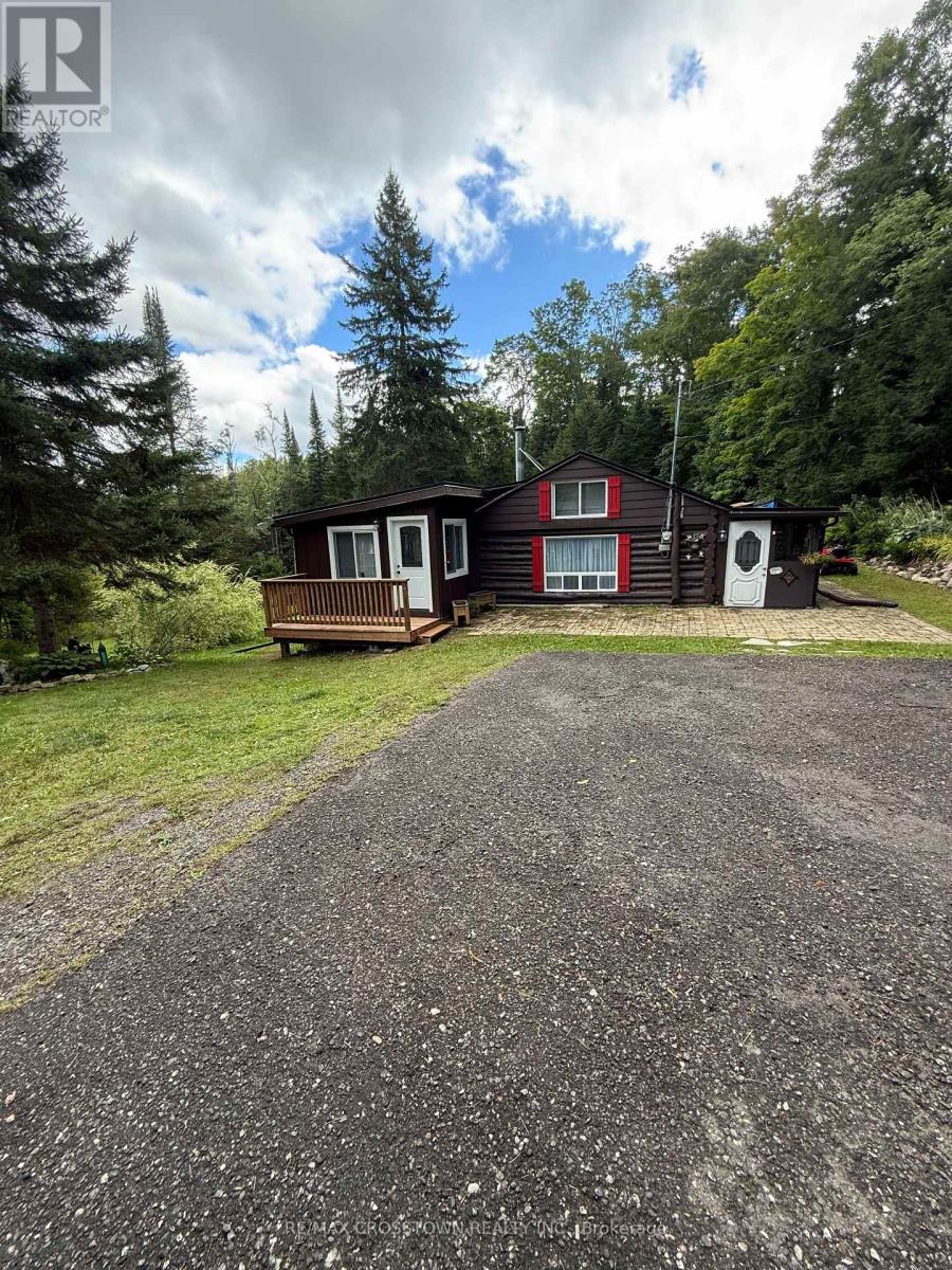 1161 UFFINGTON ROAD, Bracebridge, Ontario