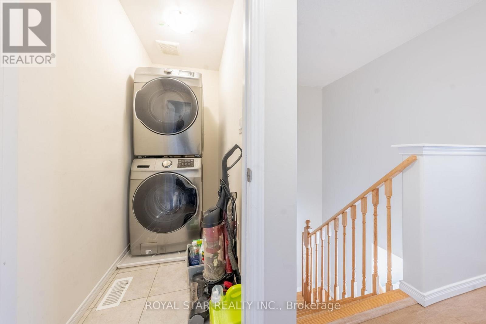 170 Esther Crescent, Thorold, Ontario  L3B 5N5 - Photo 14 - X12475671