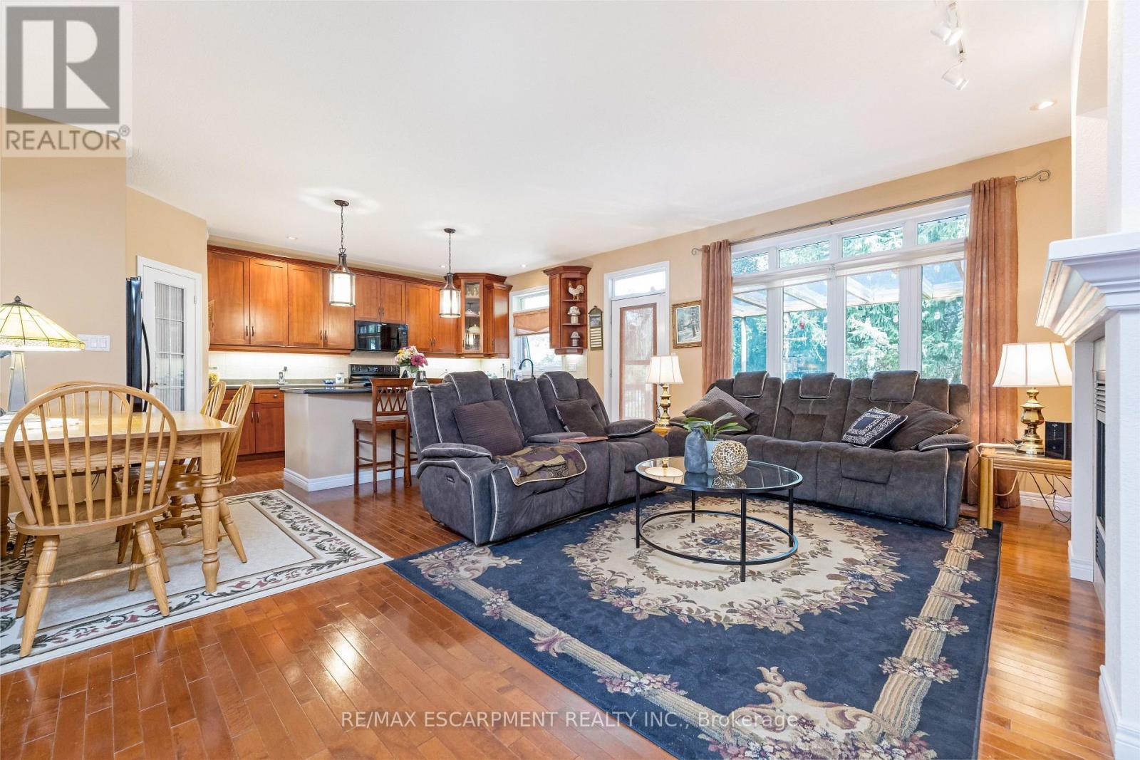 178 Bernardi Crescent, Guelph/eramosa, Ontario  N0B 2K0 - Photo 11 - X12475674