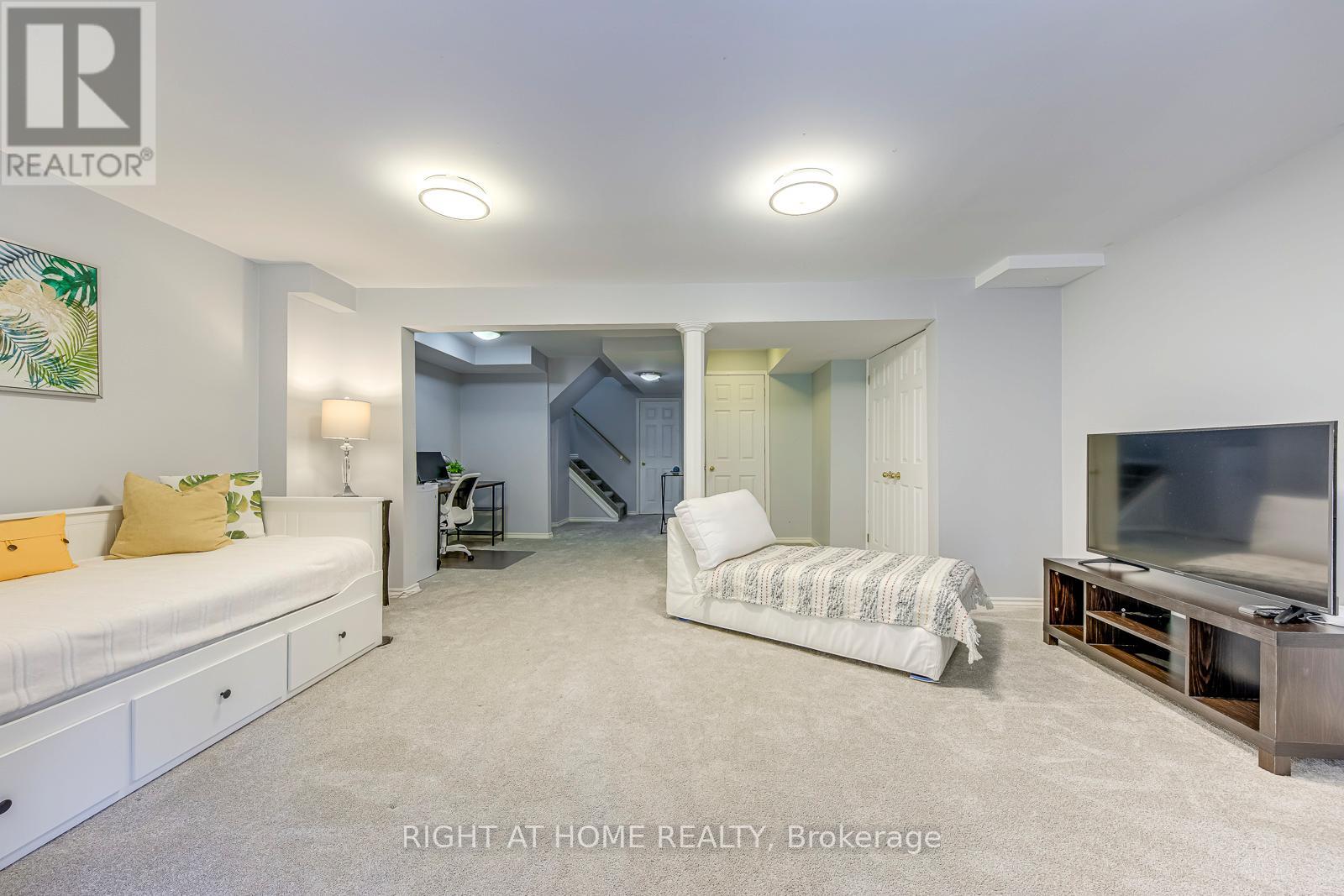 457 Laurel Gate Drive, Waterloo, Ontario  N2T 2S1 - Photo 41 - X12475709
