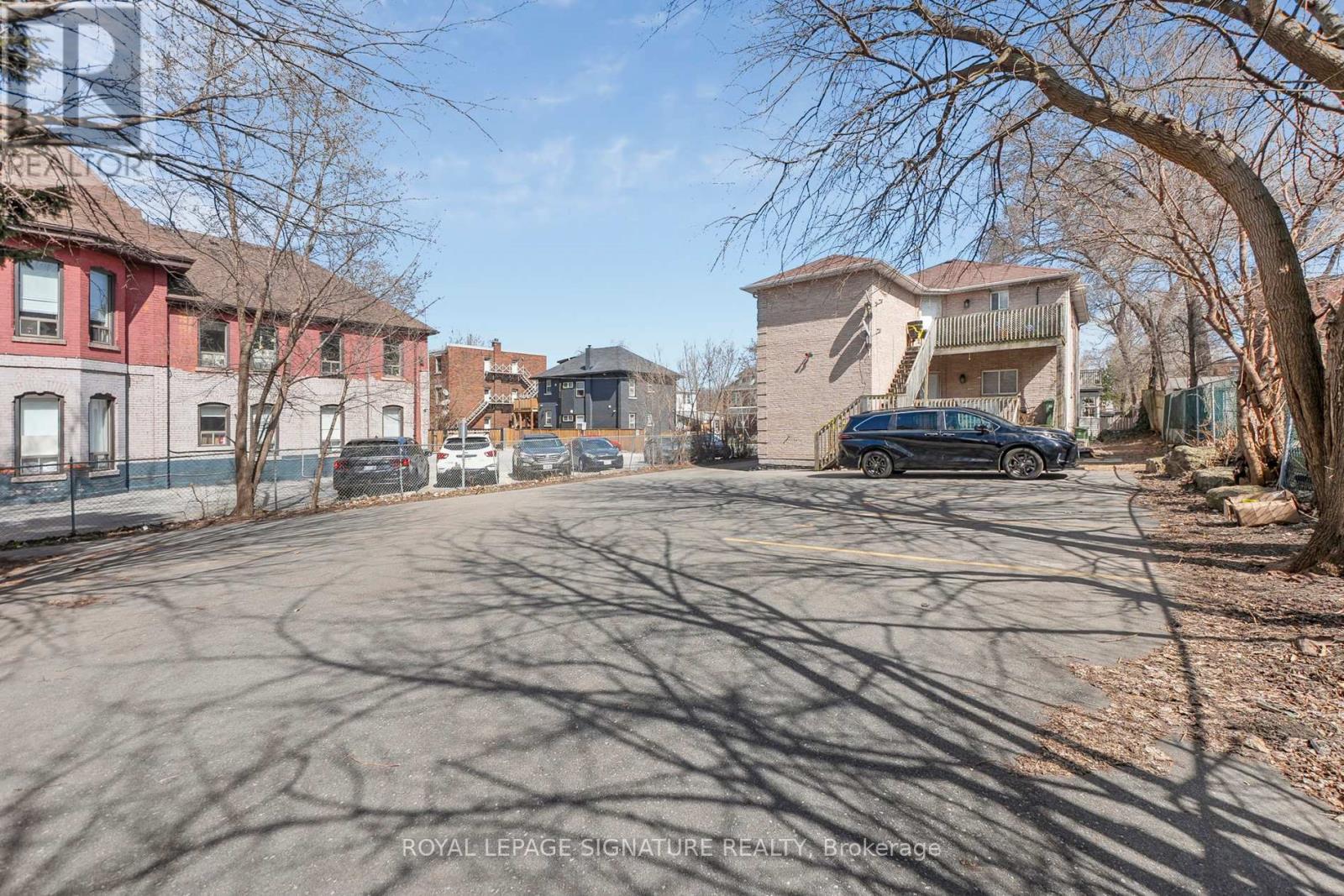 90 Tisdale Street S, Hamilton, Ontario  L8N 2W2 - Photo 37 - X12475740