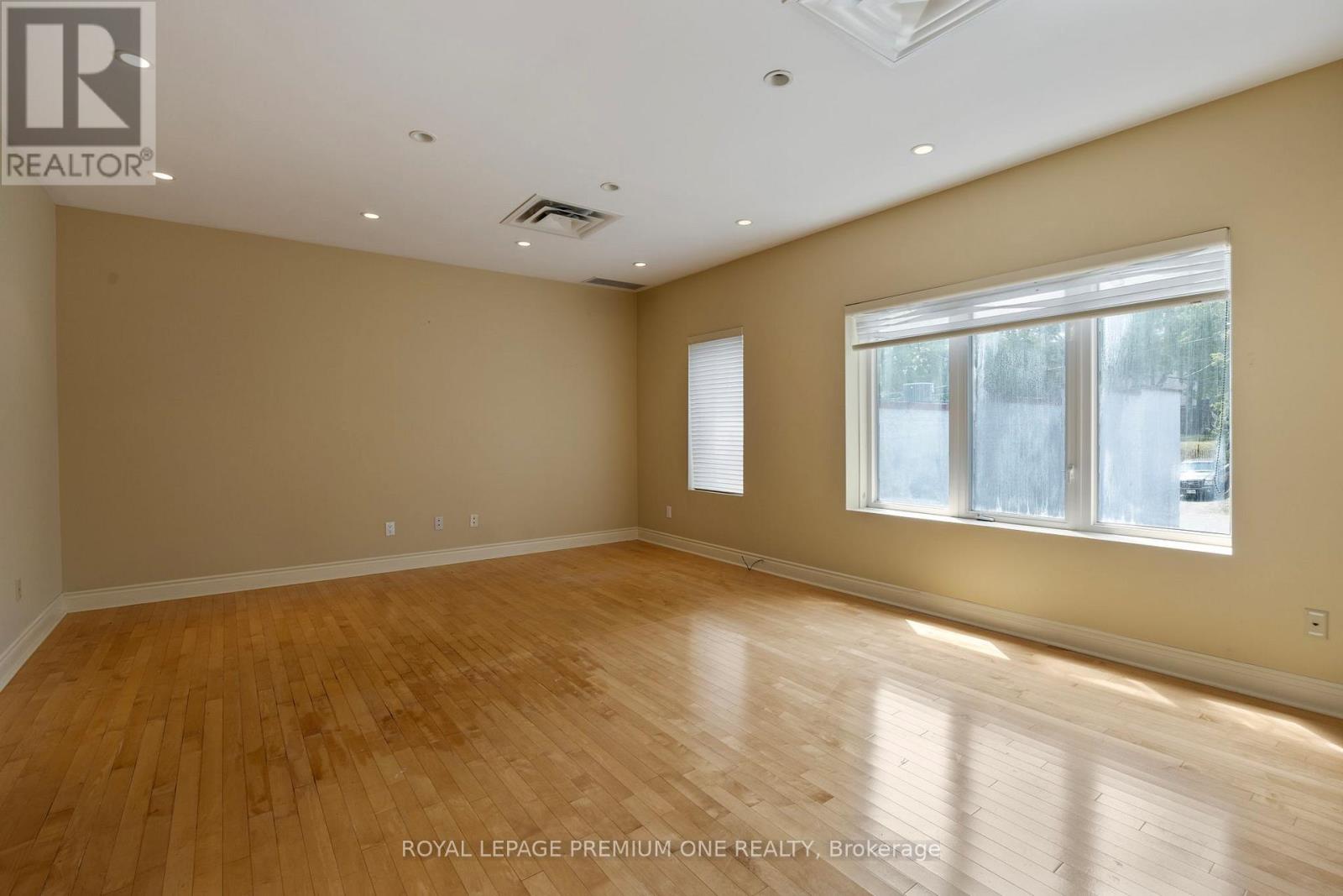 4994 King Street, Lincoln, Ontario  L3J 0R5 - Photo 26 - X12475746
