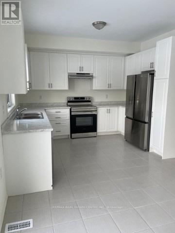 1452 Marina Drive, Fort Erie, Ontario  L2A 0C7 - Photo 8 - X12475751