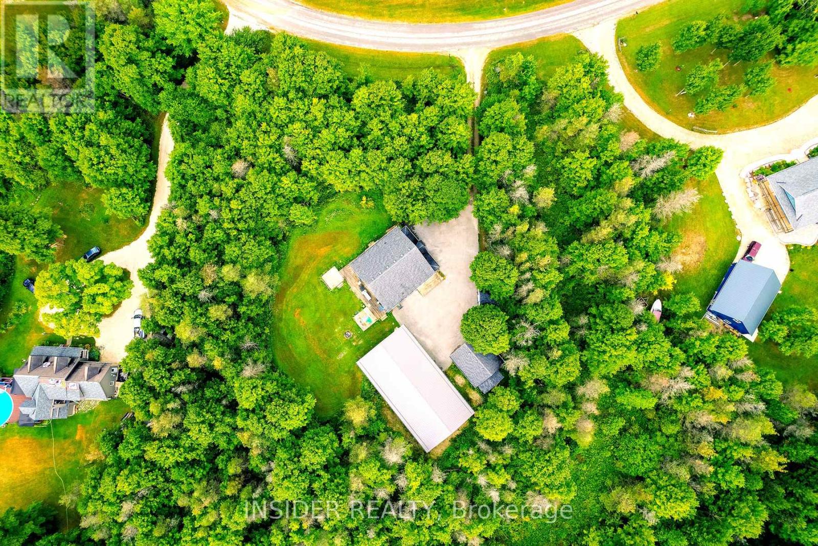 129 Blue Jay Crescent, Grey Highlands, Ontario  N0C 1H0 - Photo 15 - X12475820