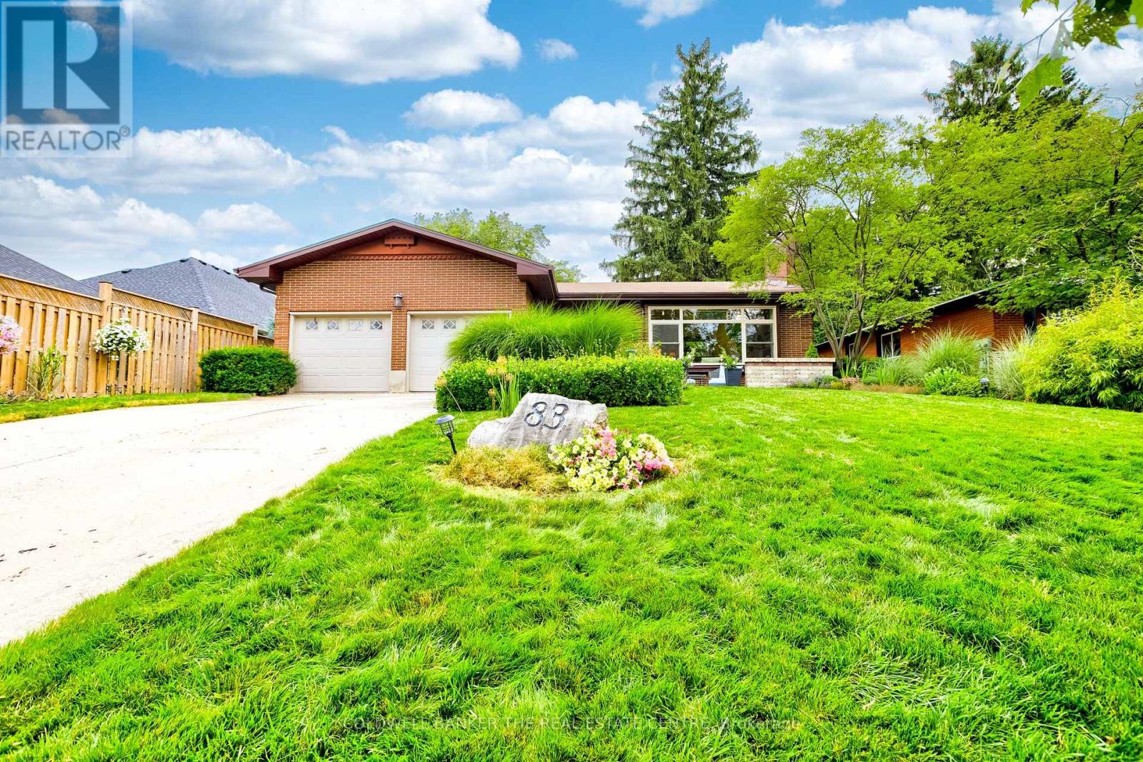 83 Inwood Crescent, Kitchener, Ontario  N2M 2L9 - Photo 2 - X12475825