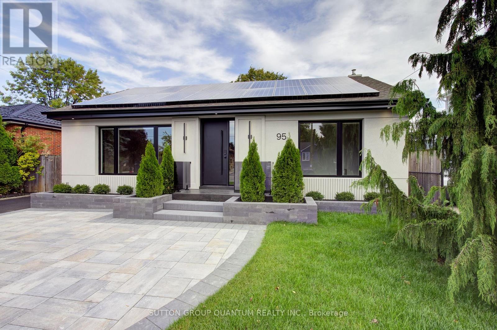 UPPER UNIT - 95 SOUTH BEND ROAD E, Hamilton, Ontario